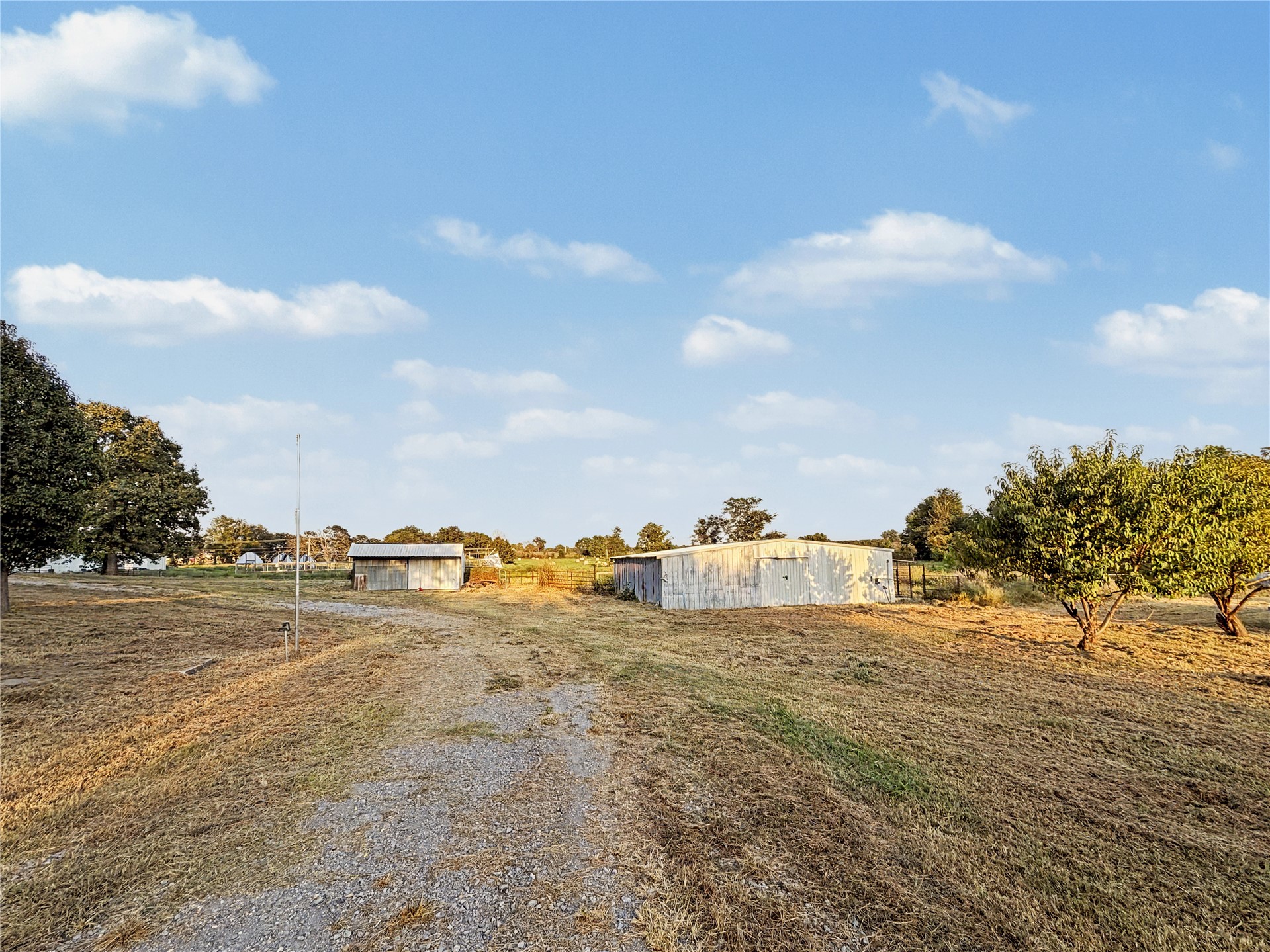 18098 N Vaughn Road Property Photo 36