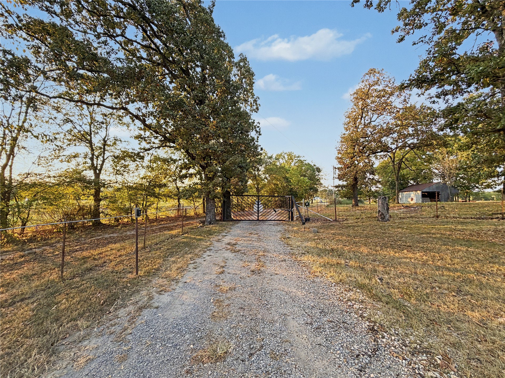 18098 N Vaughn Road Property Photo 44