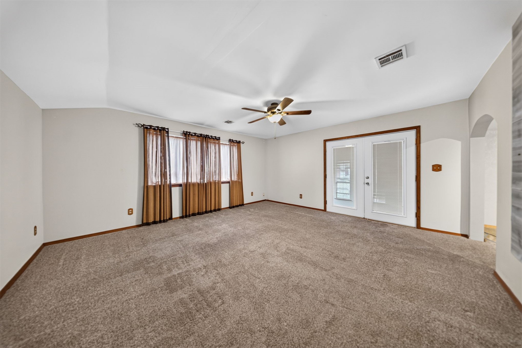 6330 N 129th East Avenue Property Photo 16