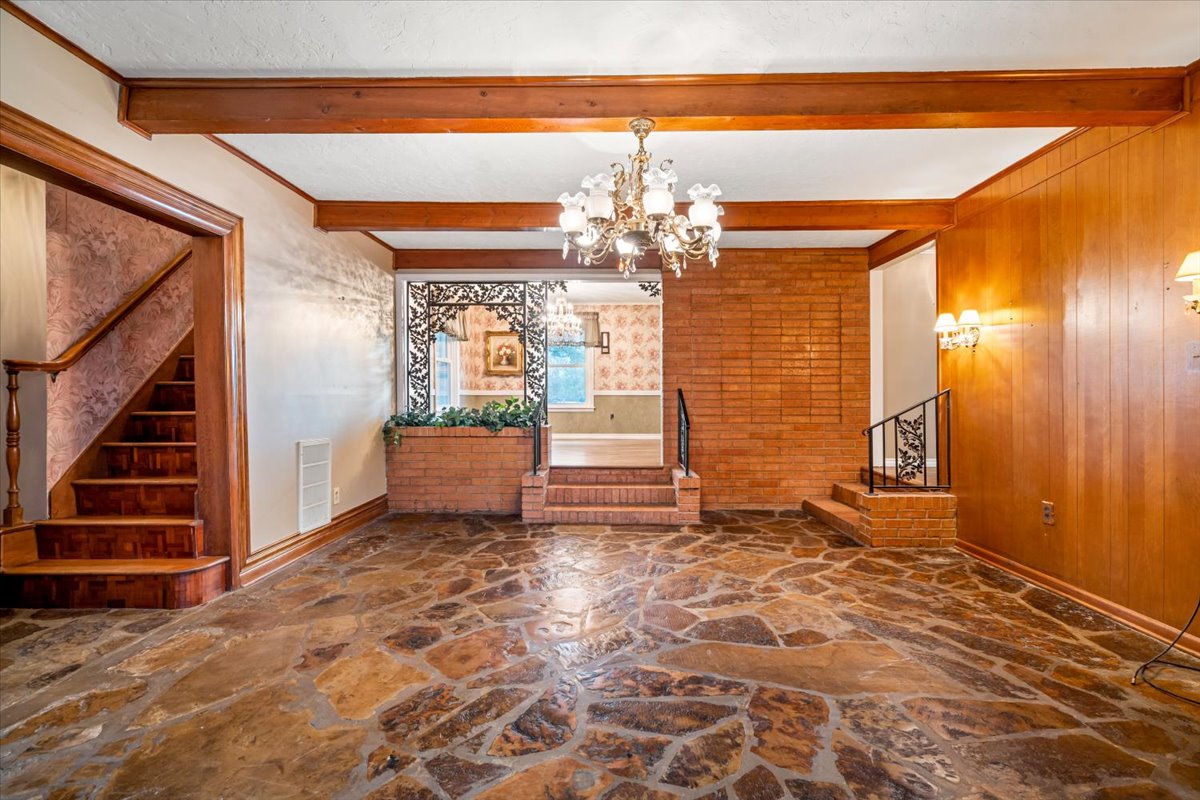 13723 E 56th Street N Property Photo 19