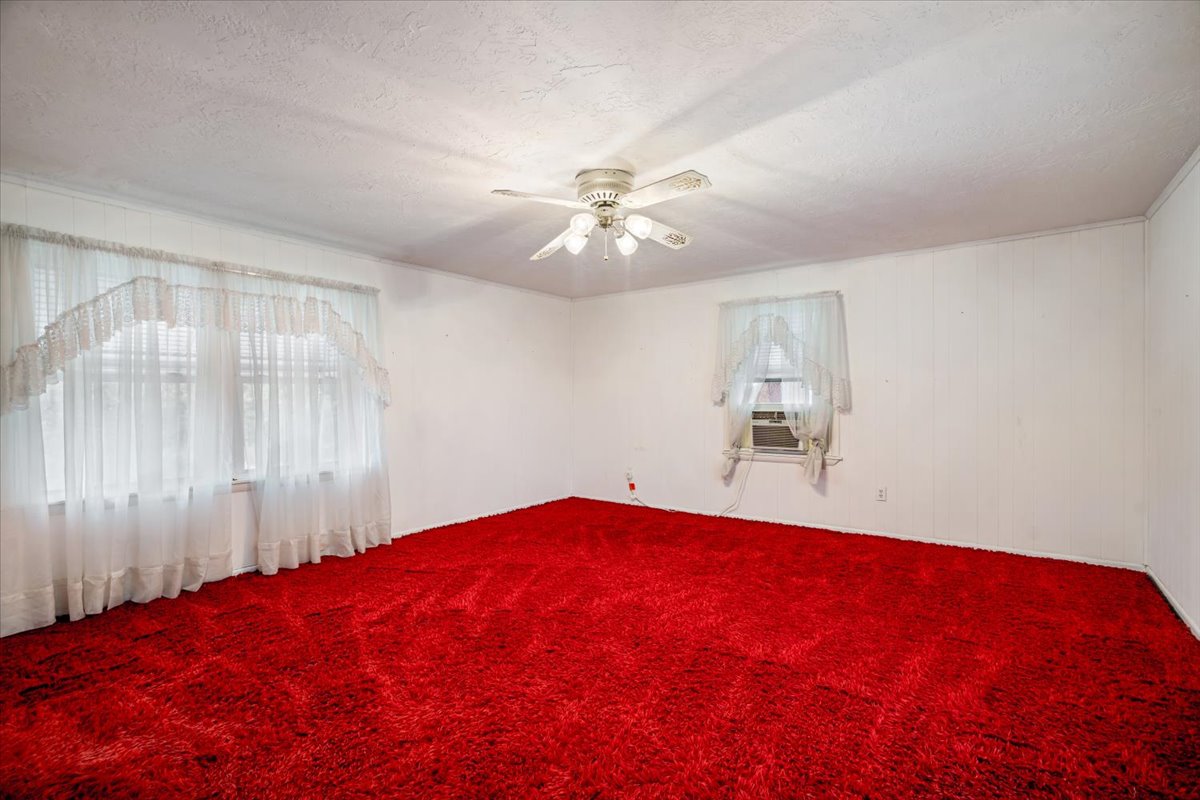 13723 E 56th Street N Property Photo 23