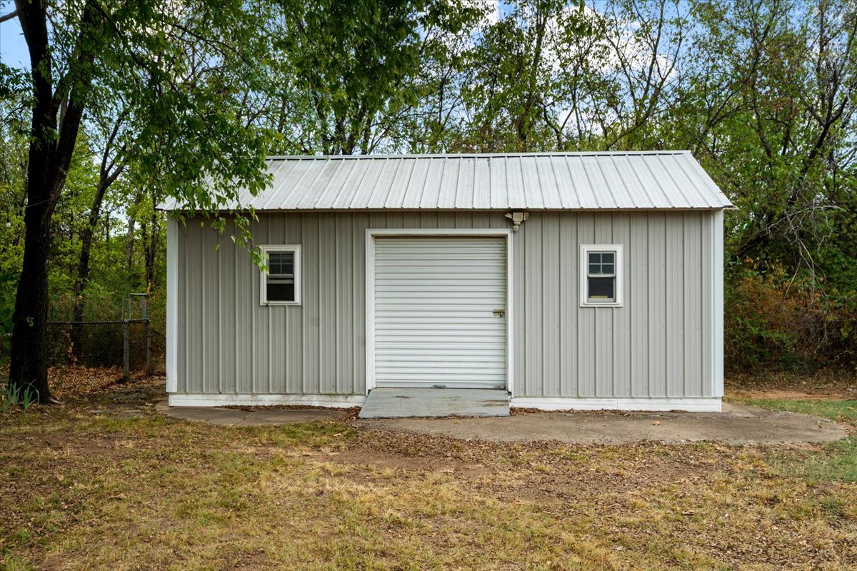 13723 E 56th Street N Property Photo 40