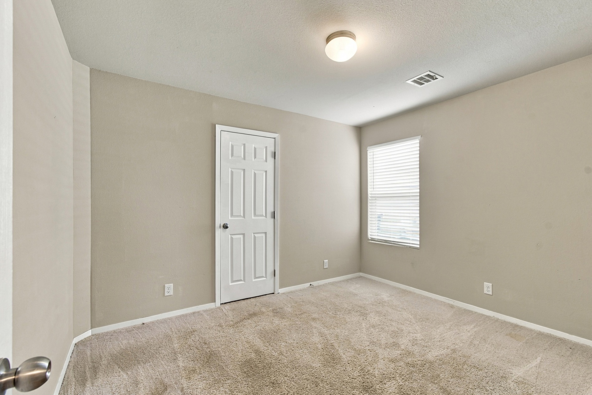 11380 S 240th East Avenue Property Photo 15