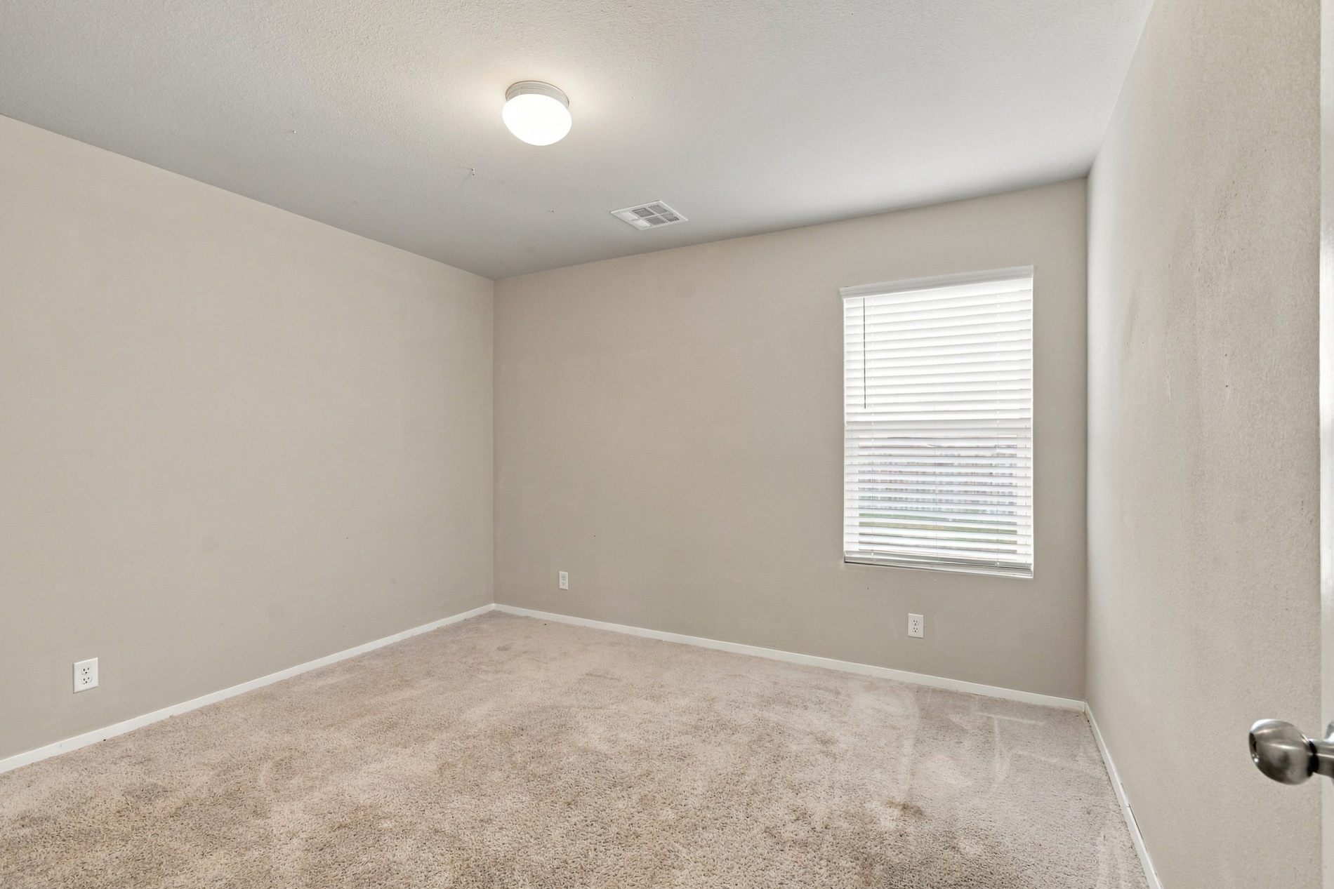 11380 S 240th East Avenue Property Photo 18