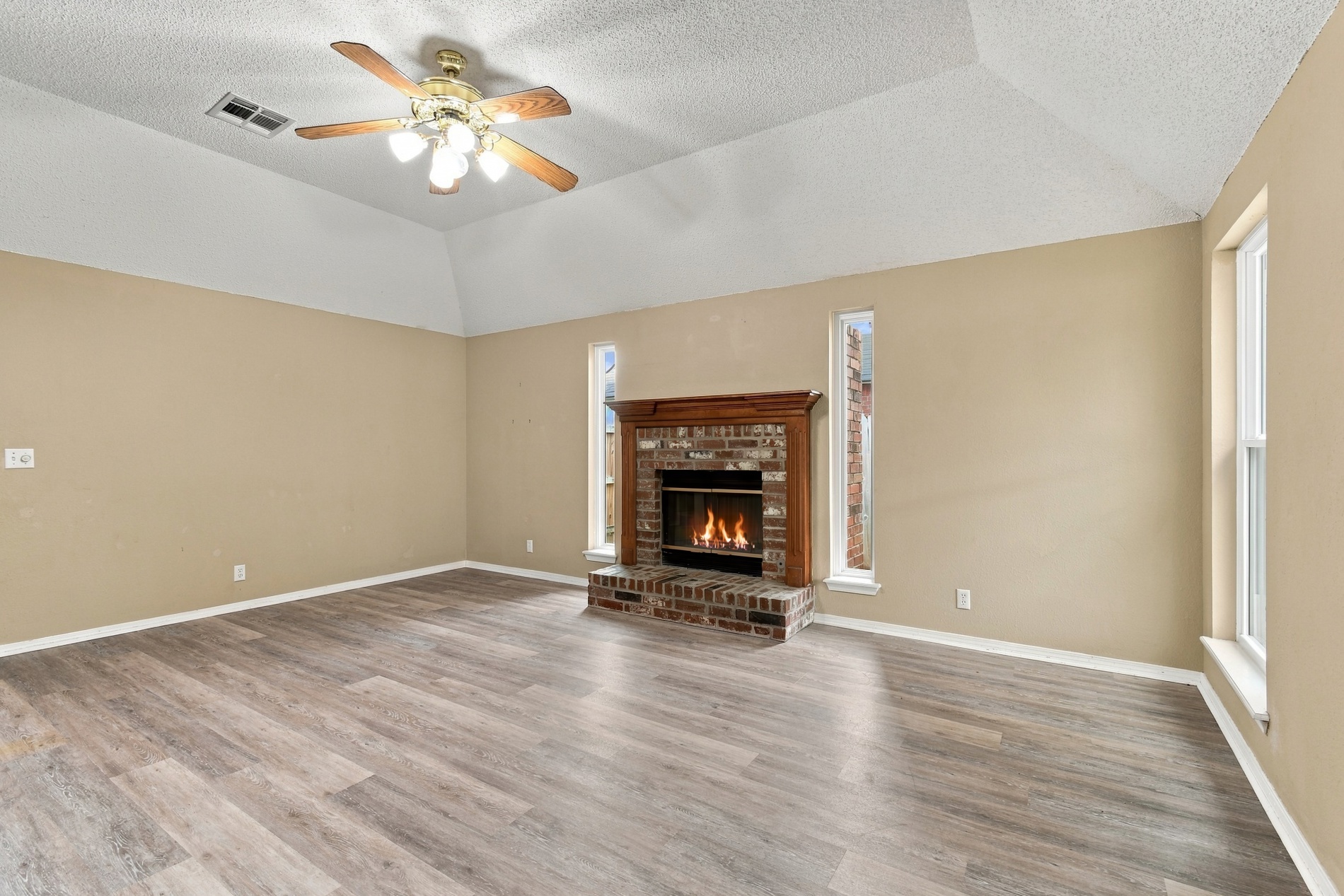 12504 E 82nd Place North Property Photo 16