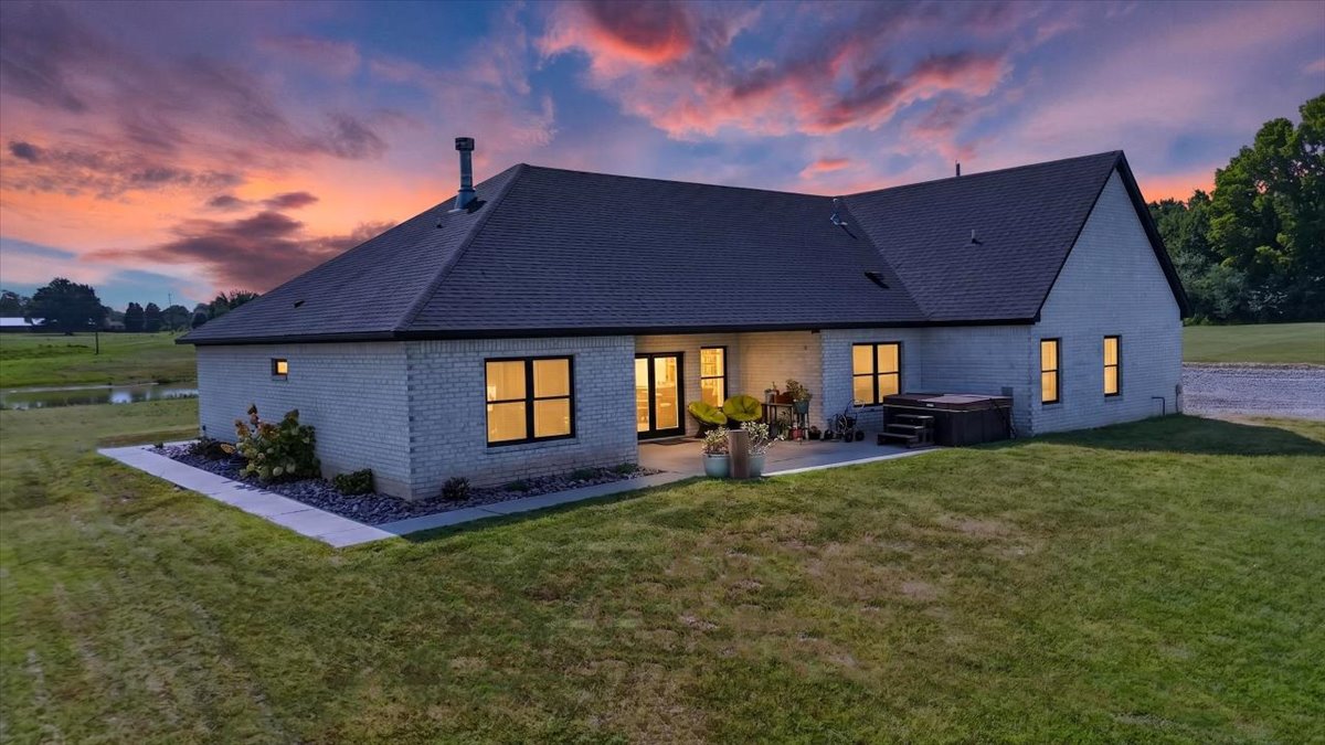 18695 Sand Plant Road Property Photo 4