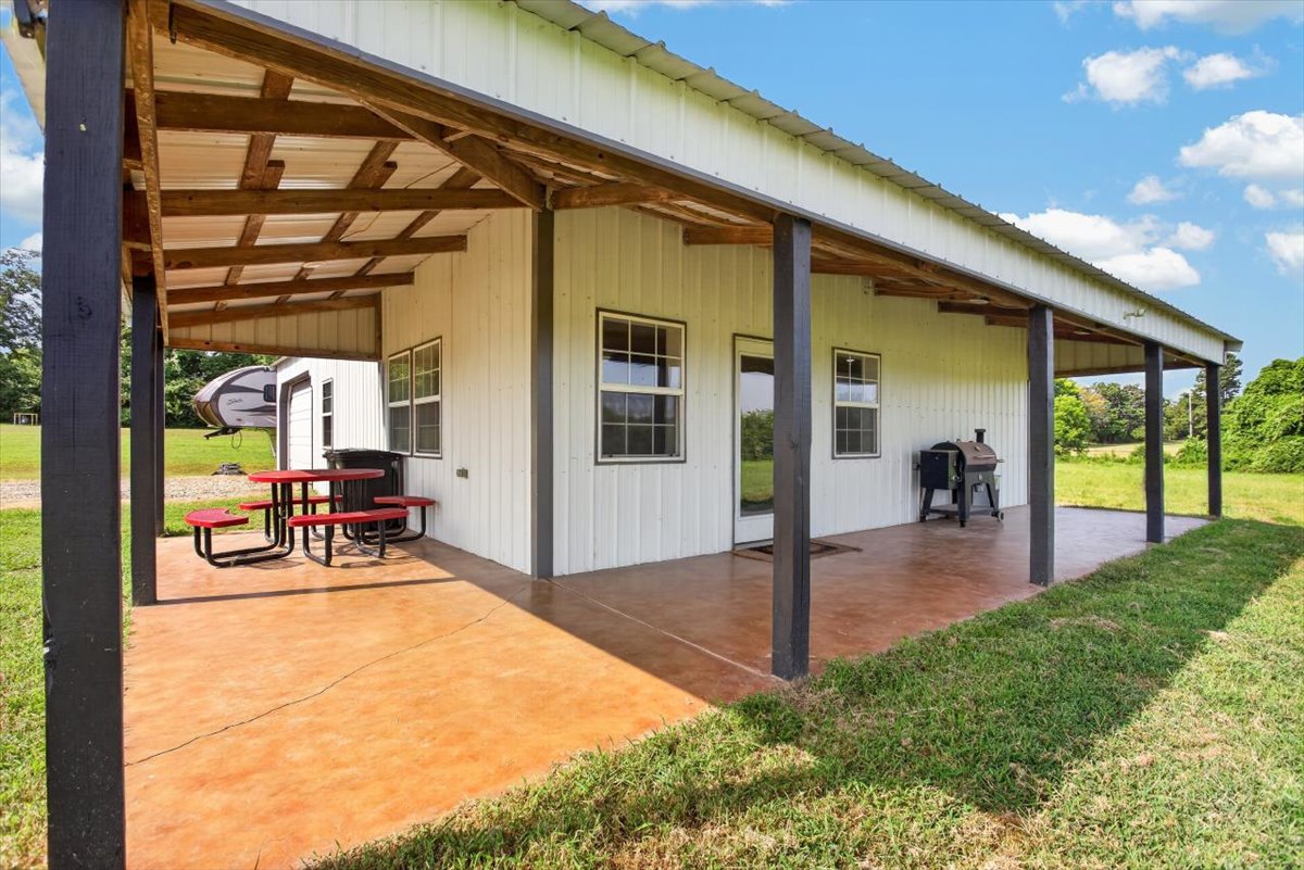 18695 Sand Plant Road Property Photo 56
