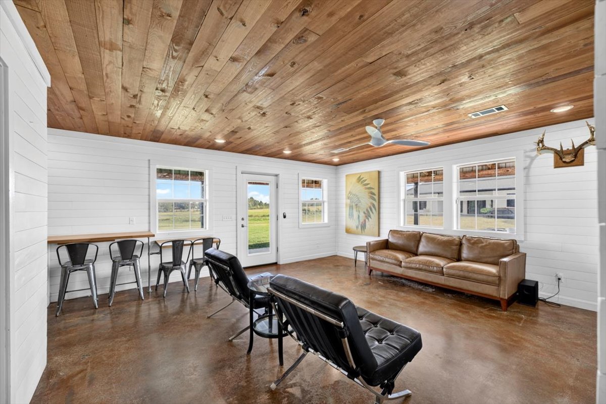 18695 Sand Plant Road Property Photo 60