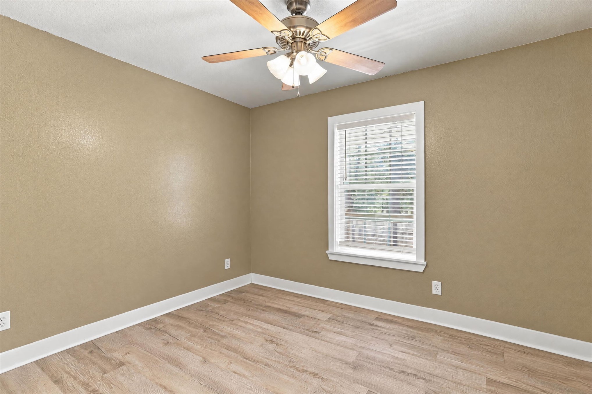 3191 N Big Valley Road Property Photo 17