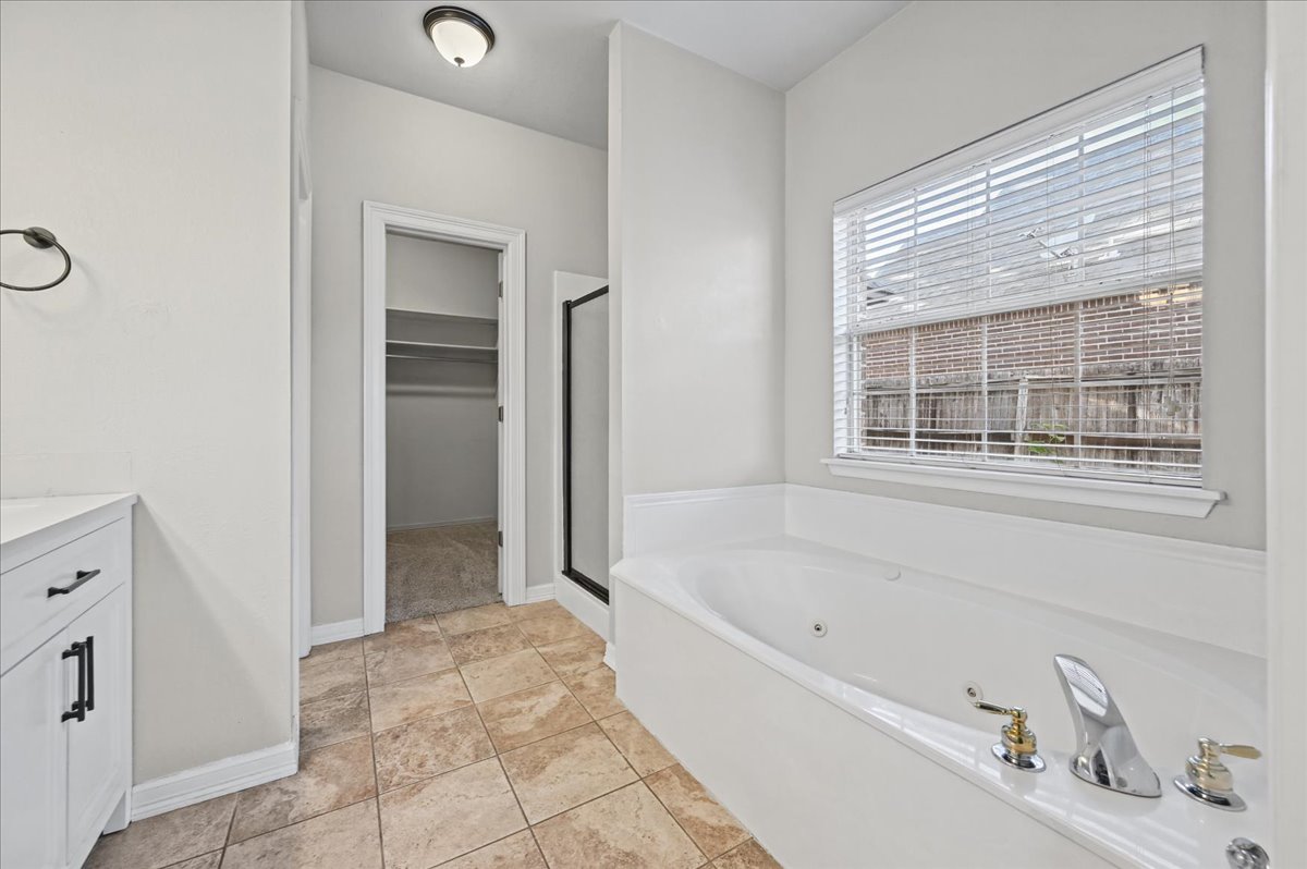 10115 E 94th Street N Property Photo 29