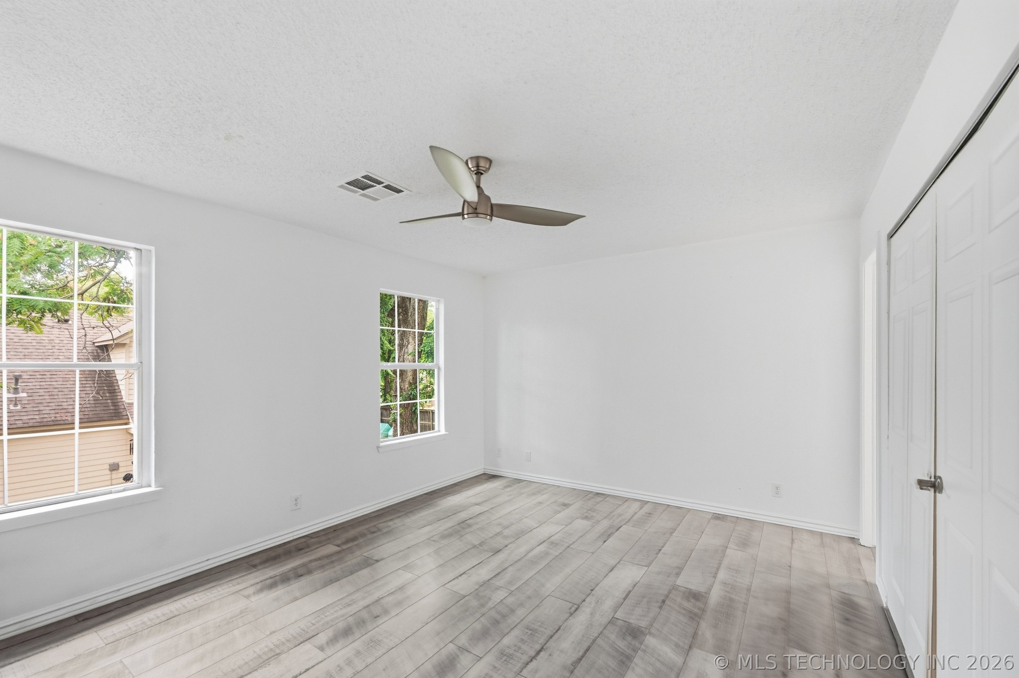 6245 S Yorktown Avenue 1 Property Photo 18