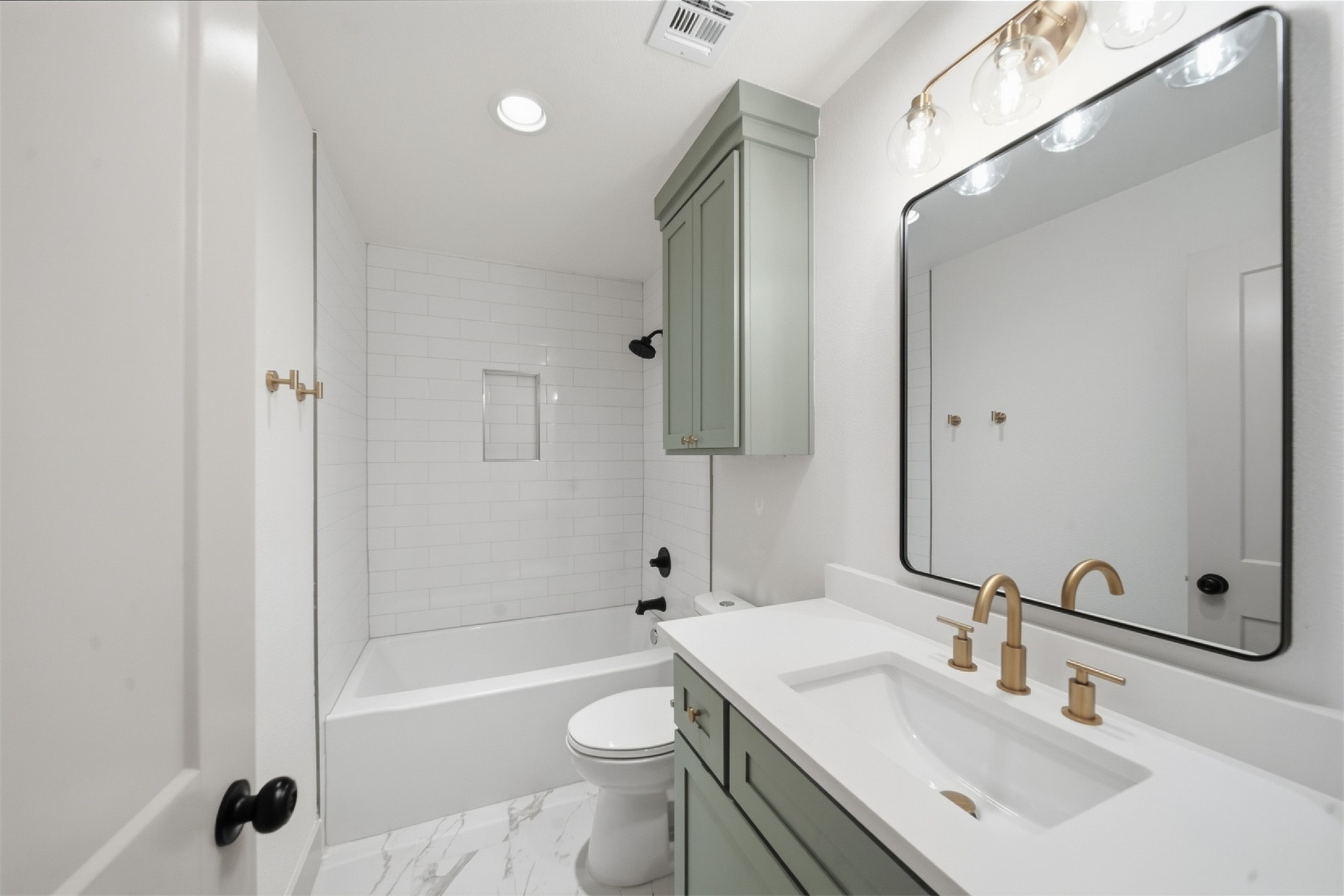 9019 49th Street Property Photo 27