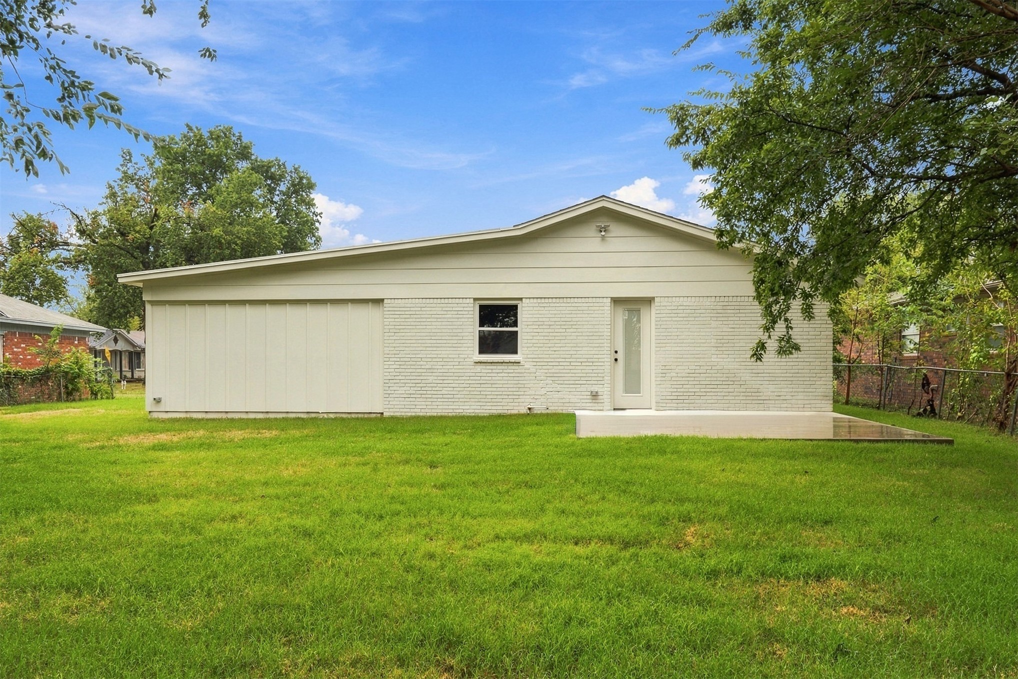 9019 49th Street Property Photo 33