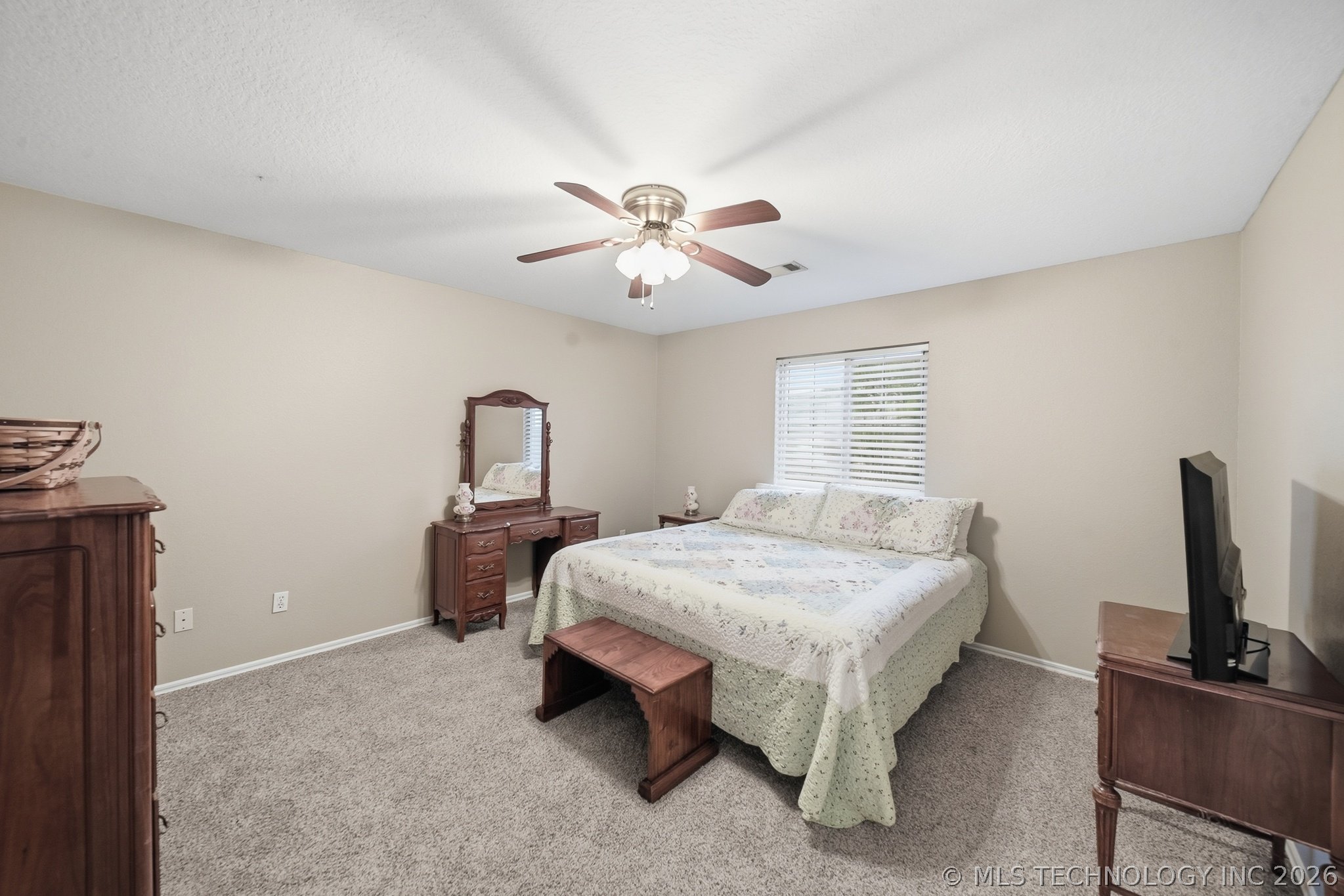 9408 N 132nd East Avenue Property Photo 28
