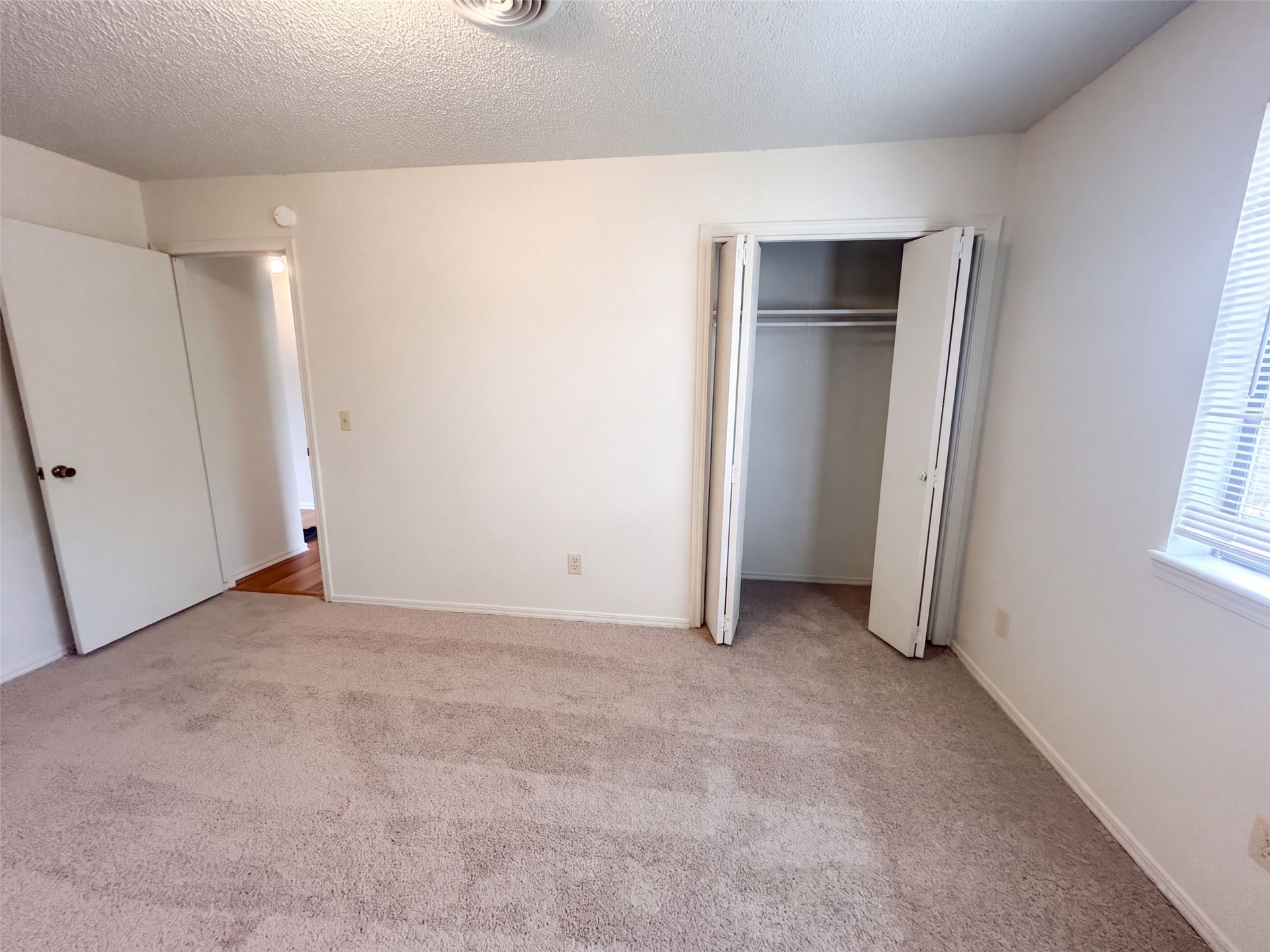 3206 Lansbrook Court Property Photo 11