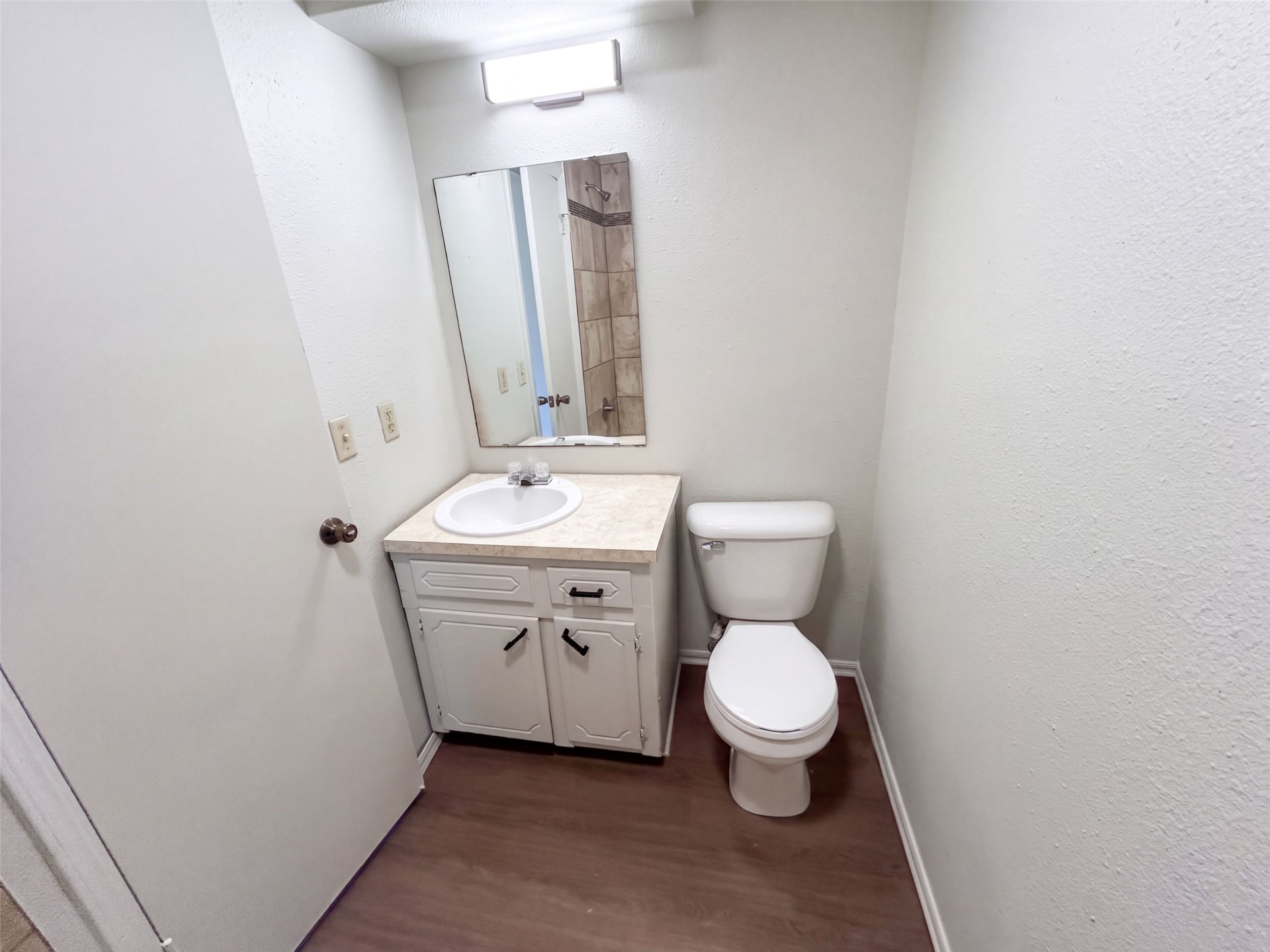 3206 Lansbrook Court Property Photo 14