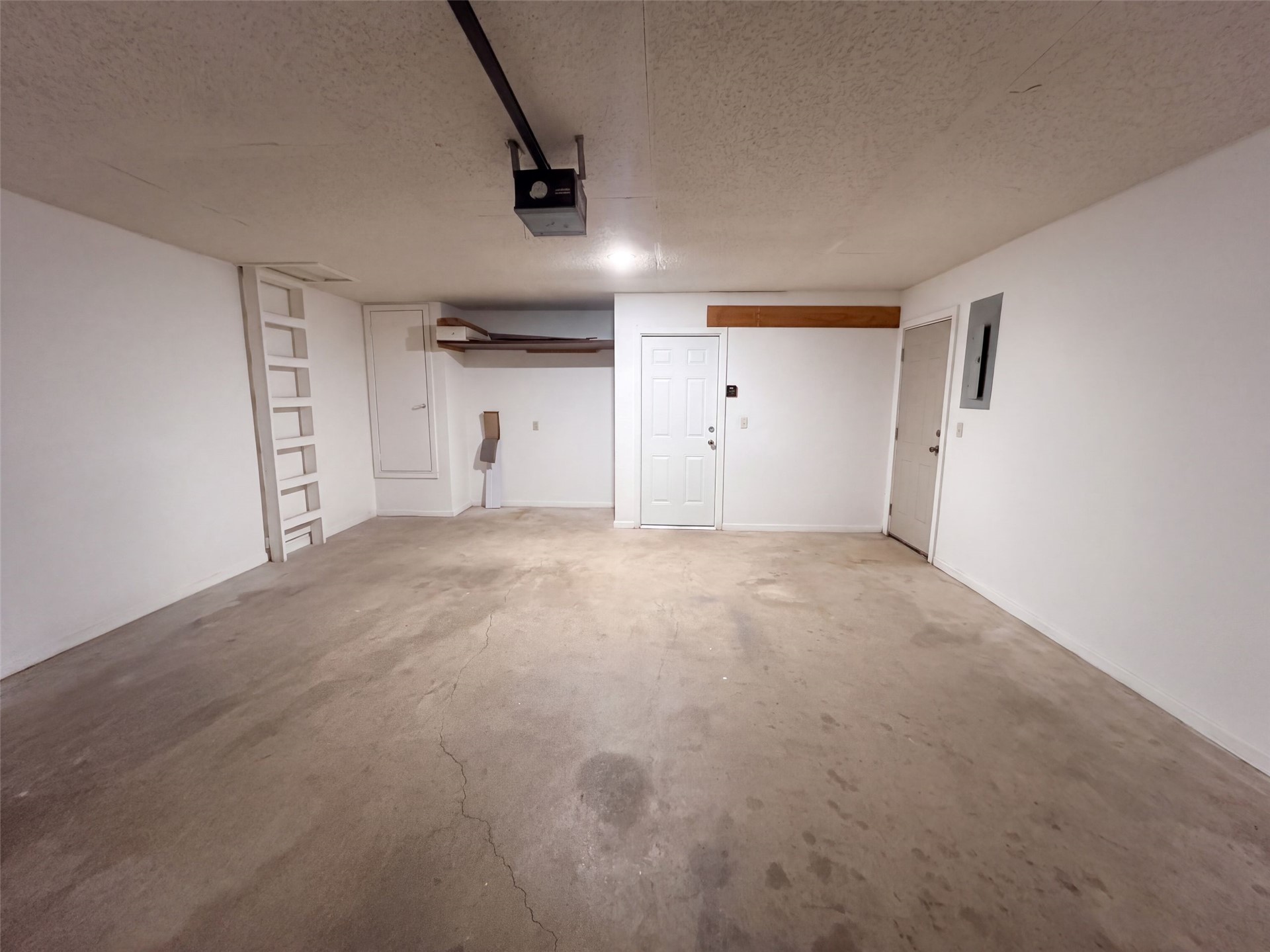 3206 Lansbrook Court Property Photo 17