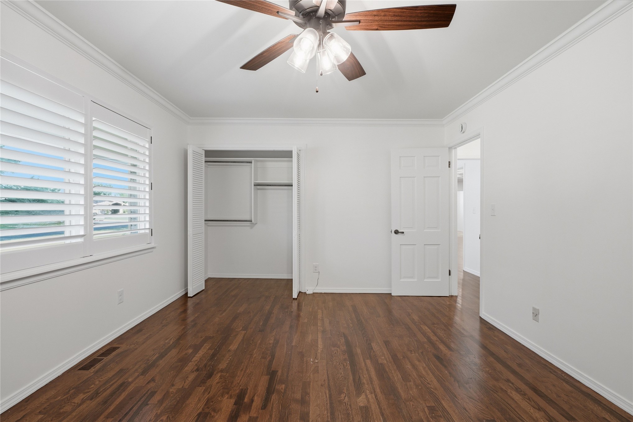 3637 E 48th Place Property Photo 32