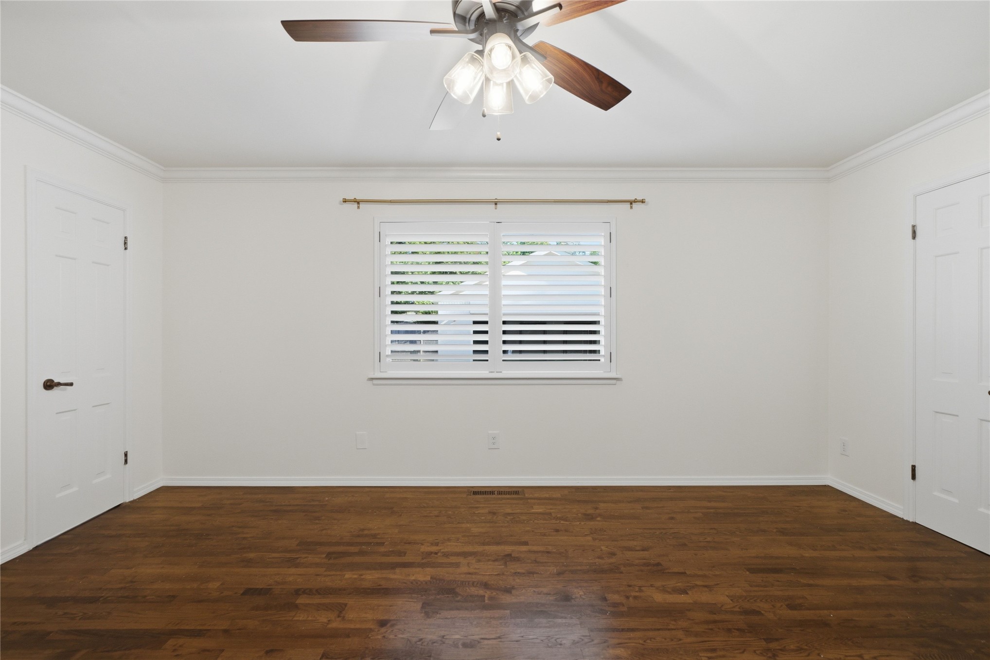 3637 E 48th Place Property Photo 37