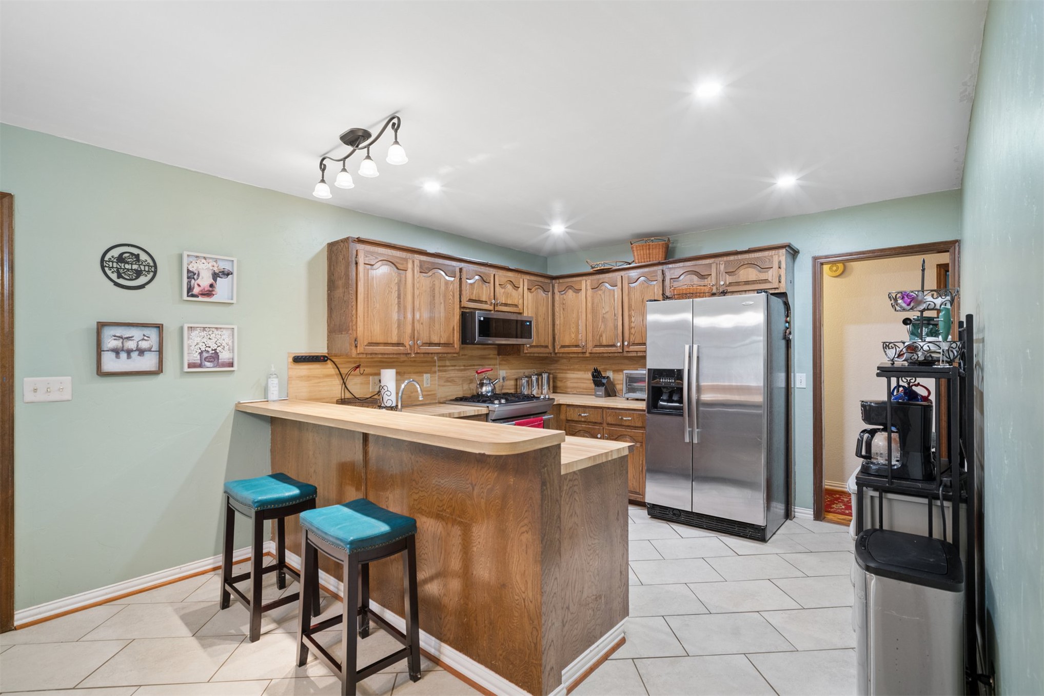 208 N Hemlock Avenue Property Photo 14