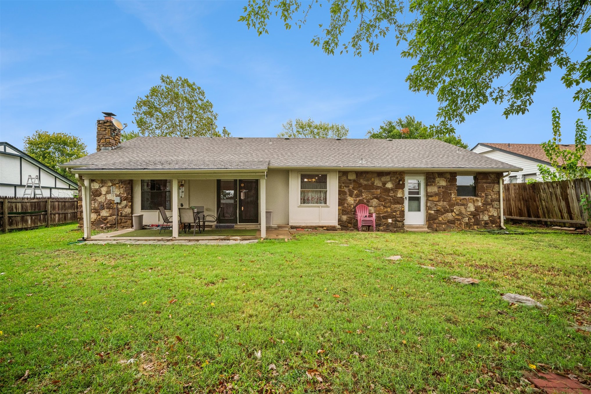 208 N Hemlock Avenue Property Photo 29