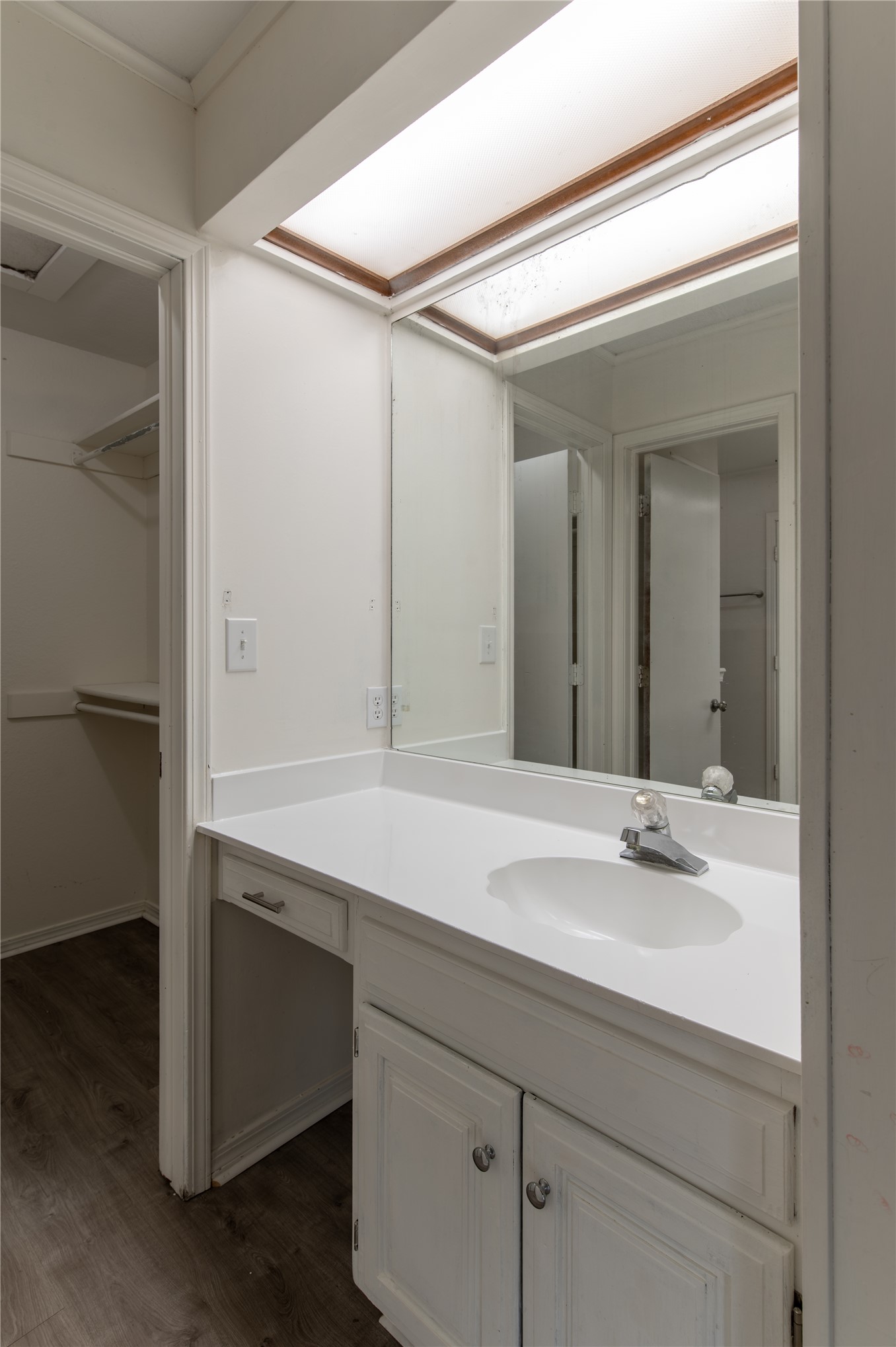 3320 W Washington Street 38 Property Photo 14