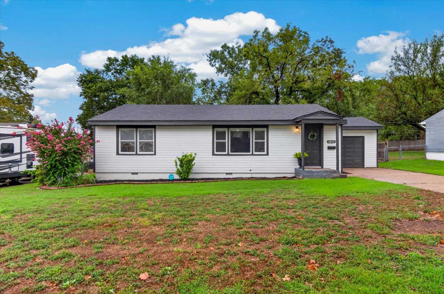 3815 Lester Avenue Property Photo 1