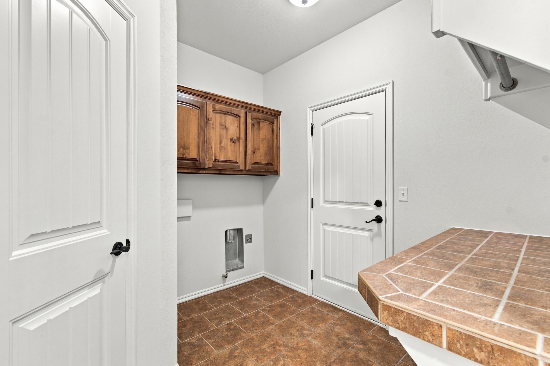 14239 S Kingston Avenue Property Photo 18