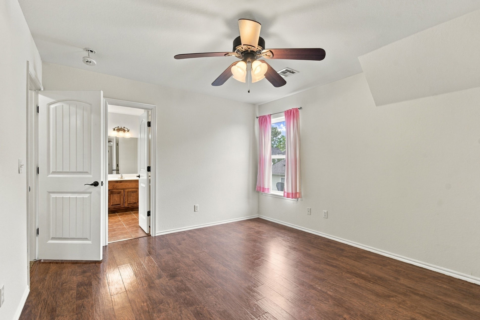 14239 S Kingston Avenue Property Photo 30