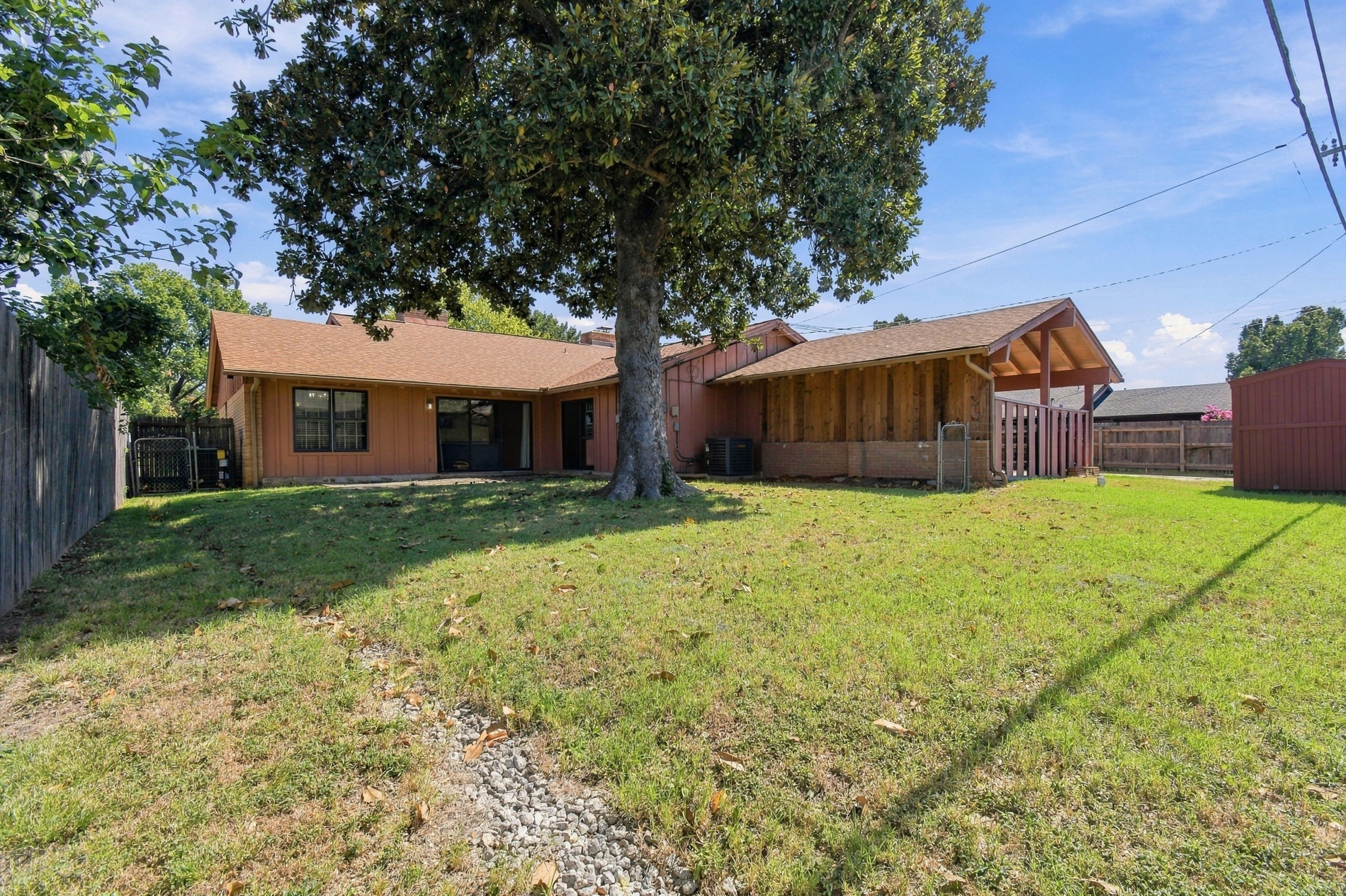 4904 S Knoxville Place Property Photo 21