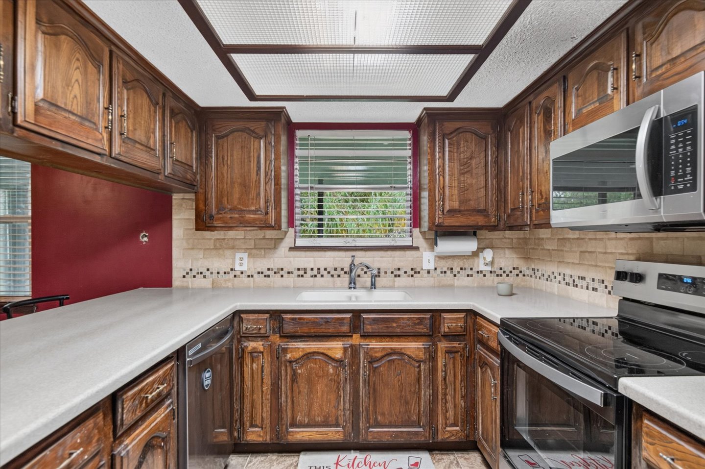 4901 Rolling Meadows Road Property Photo 12