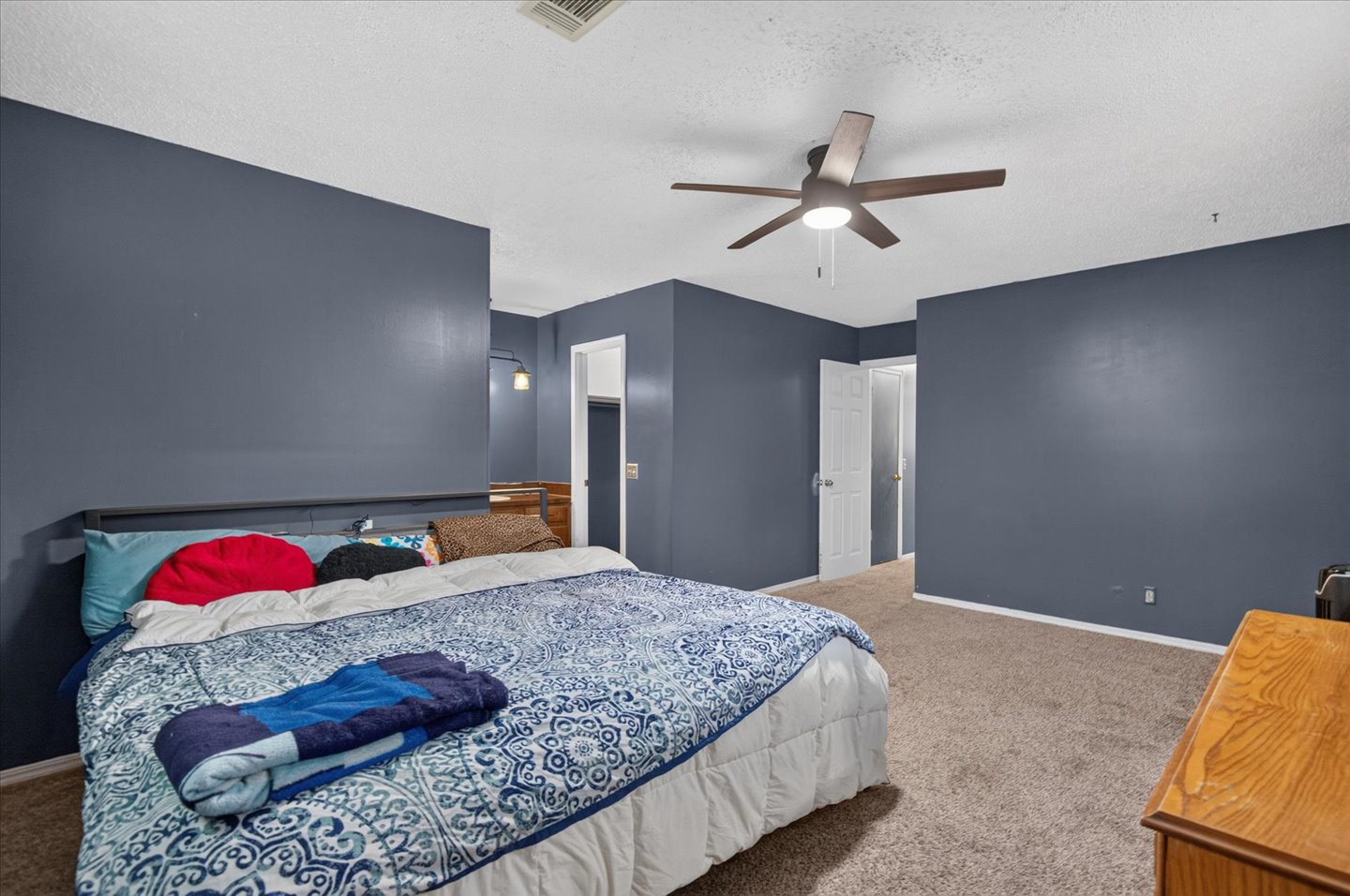 4901 Rolling Meadows Road Property Photo 17