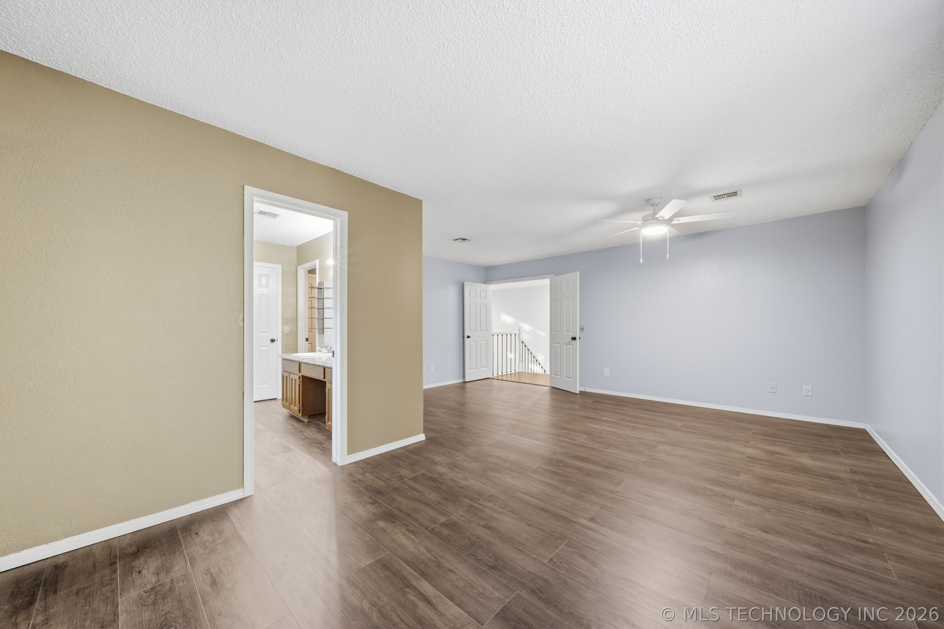 3323 S 72nd West Avenue Property Photo 13