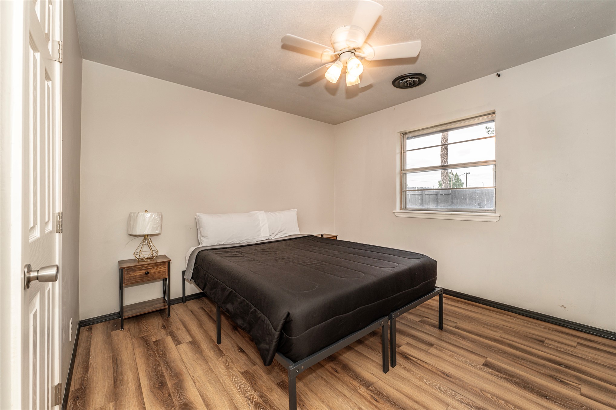 1114 Osage Street Property Photo 20