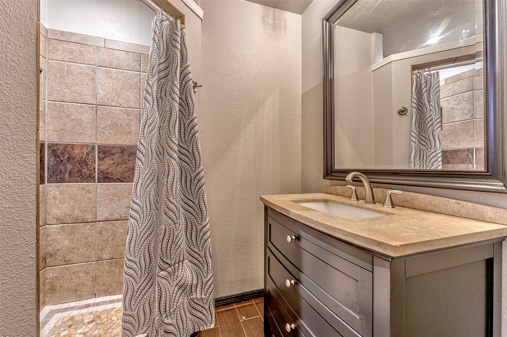 1114 Osage Street Property Photo 23