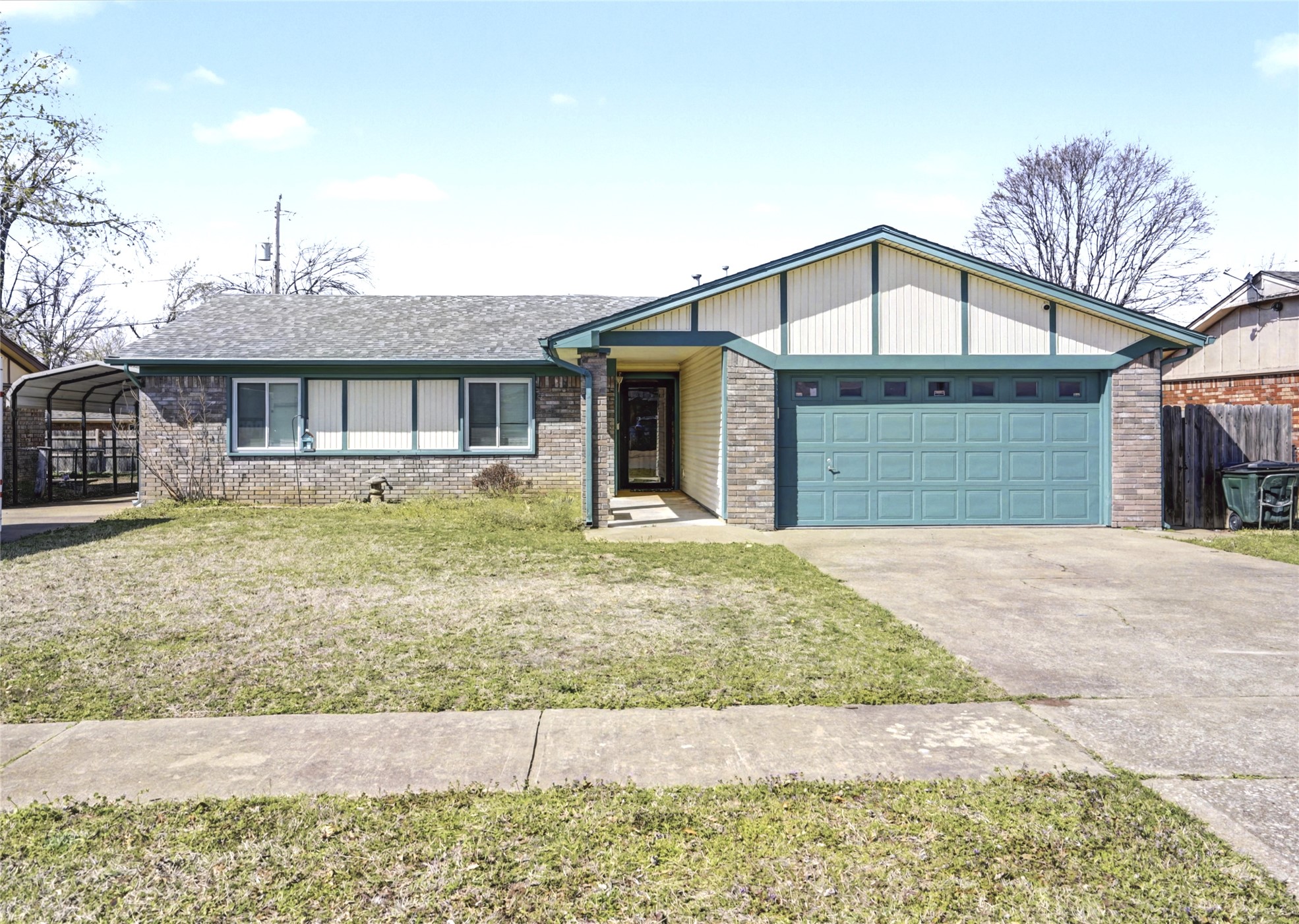 4914 S Bahama Avenue Property Photo 2