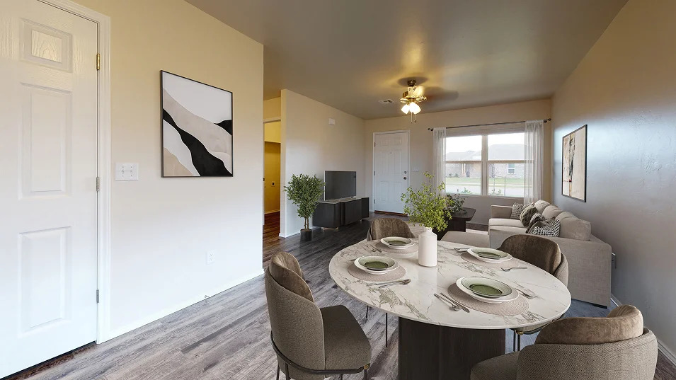 12 Sunflower Street Property Photo 5