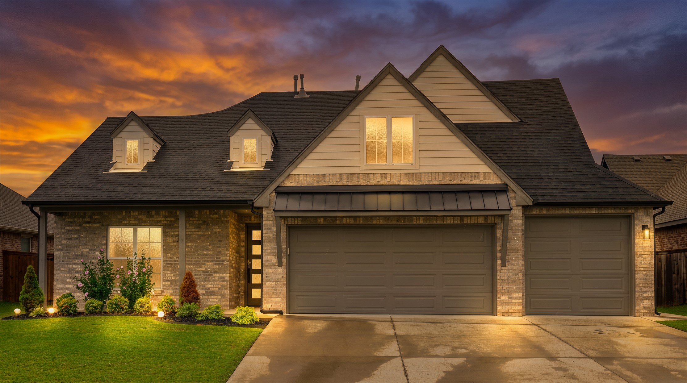 13617 S 21st Place E Property Photo 3
