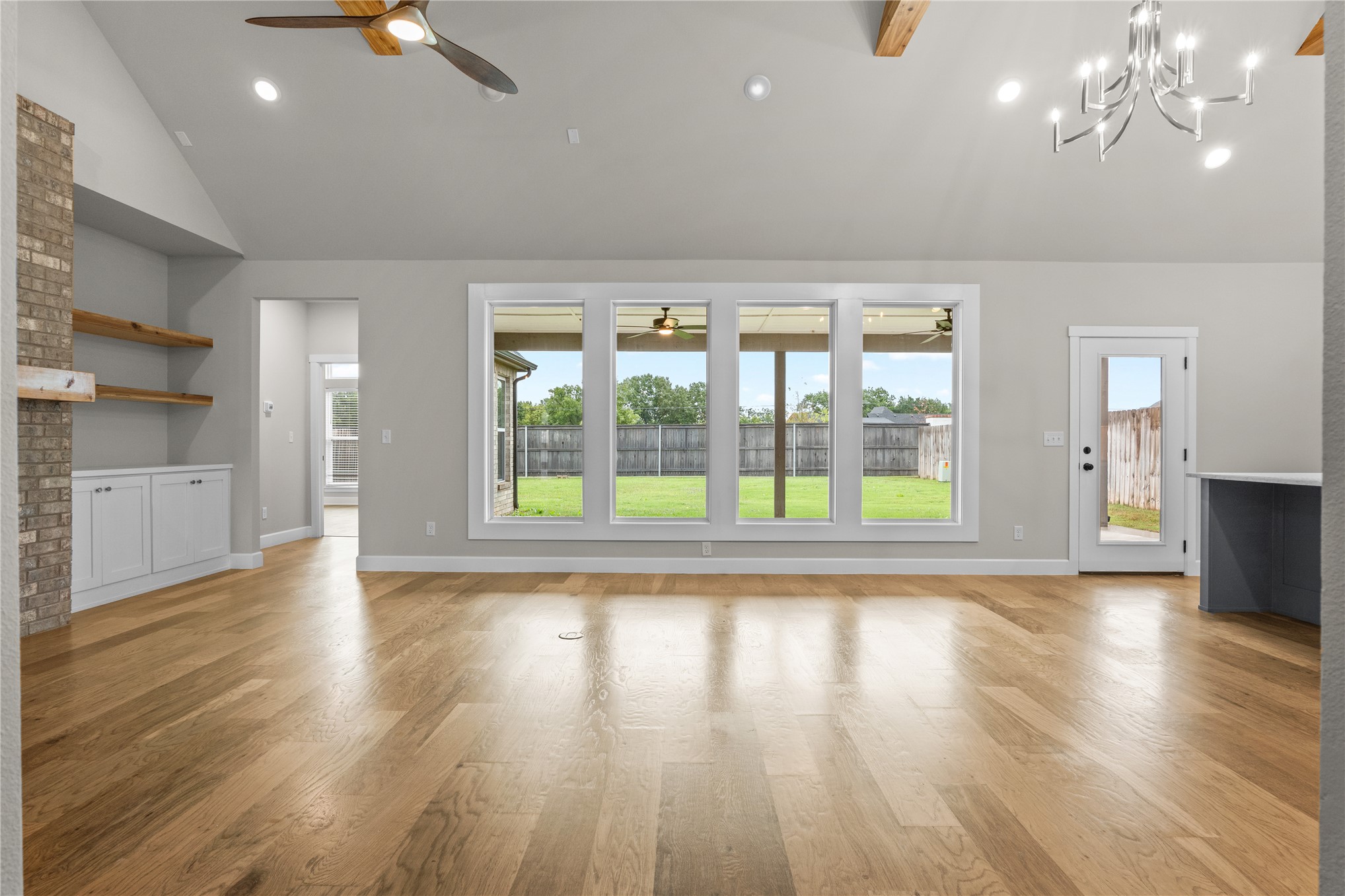 13617 S 21st Place E Property Photo 13