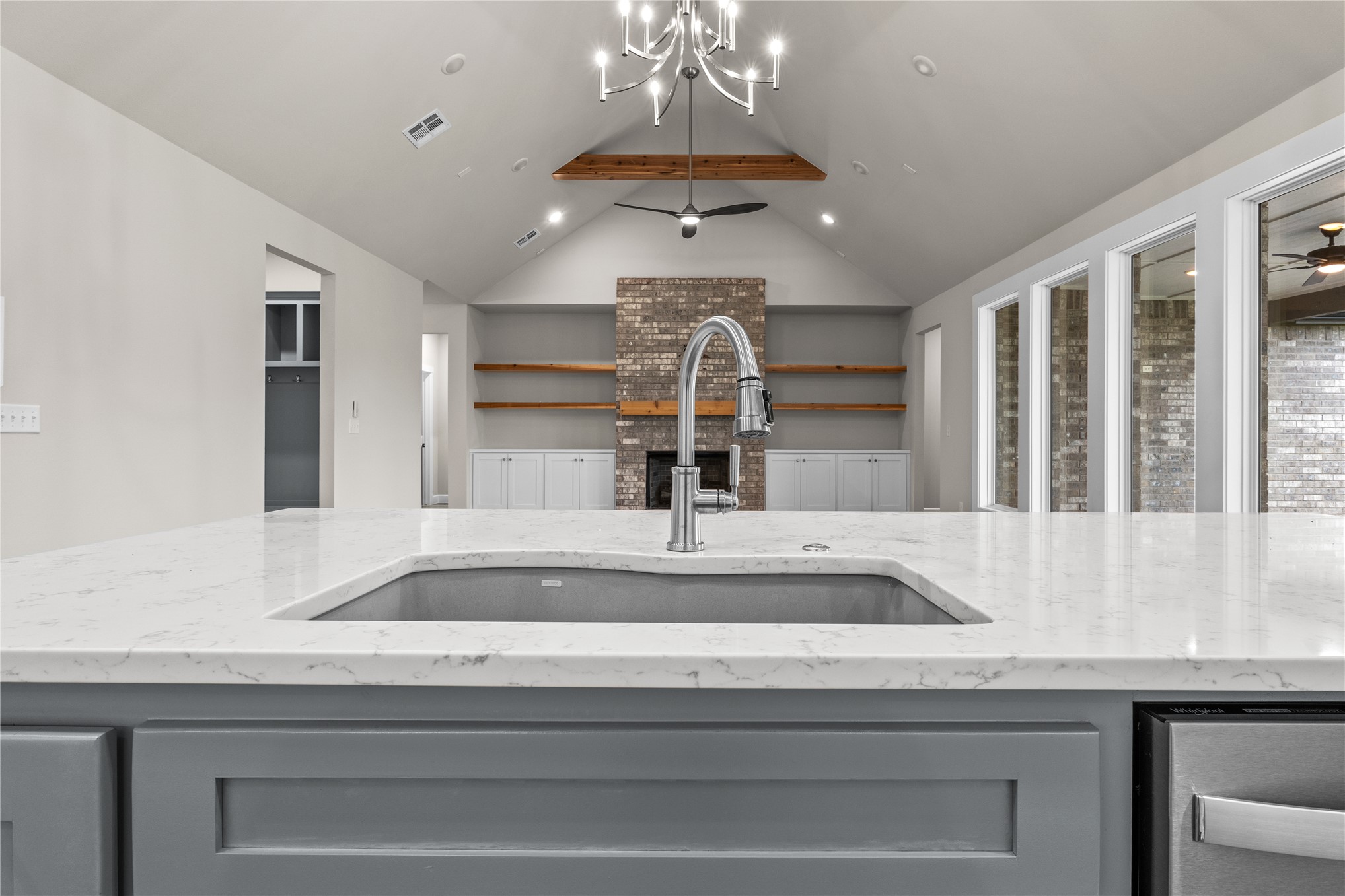 13617 S 21st Place E Property Photo 19