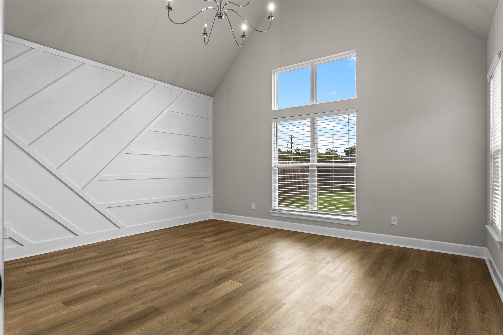 13617 S 21st Place E Property Photo 24