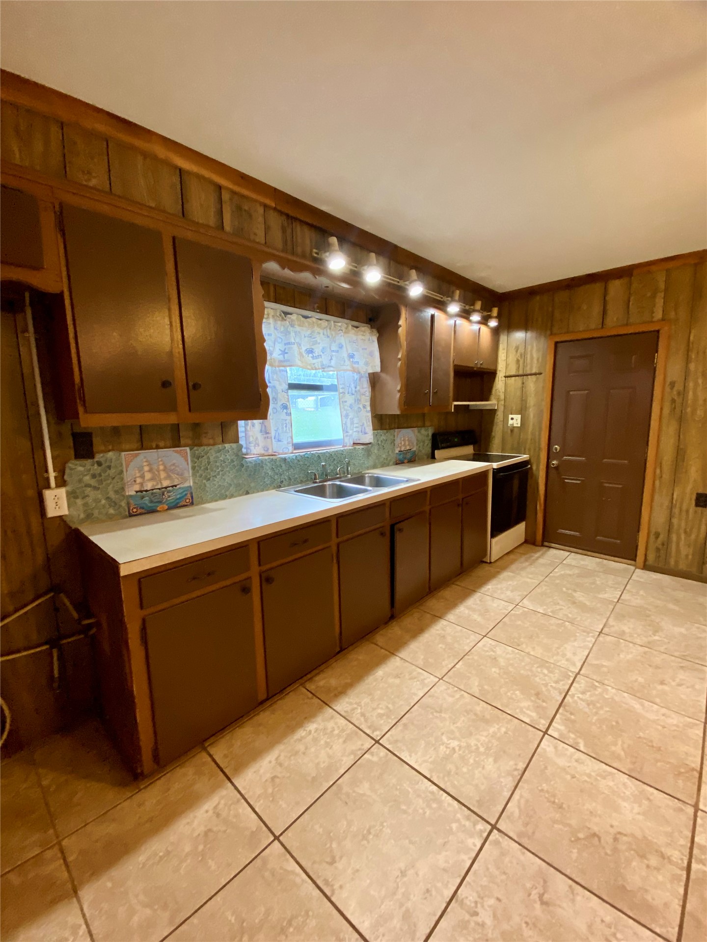 71138 S 338 Road Property Photo 7