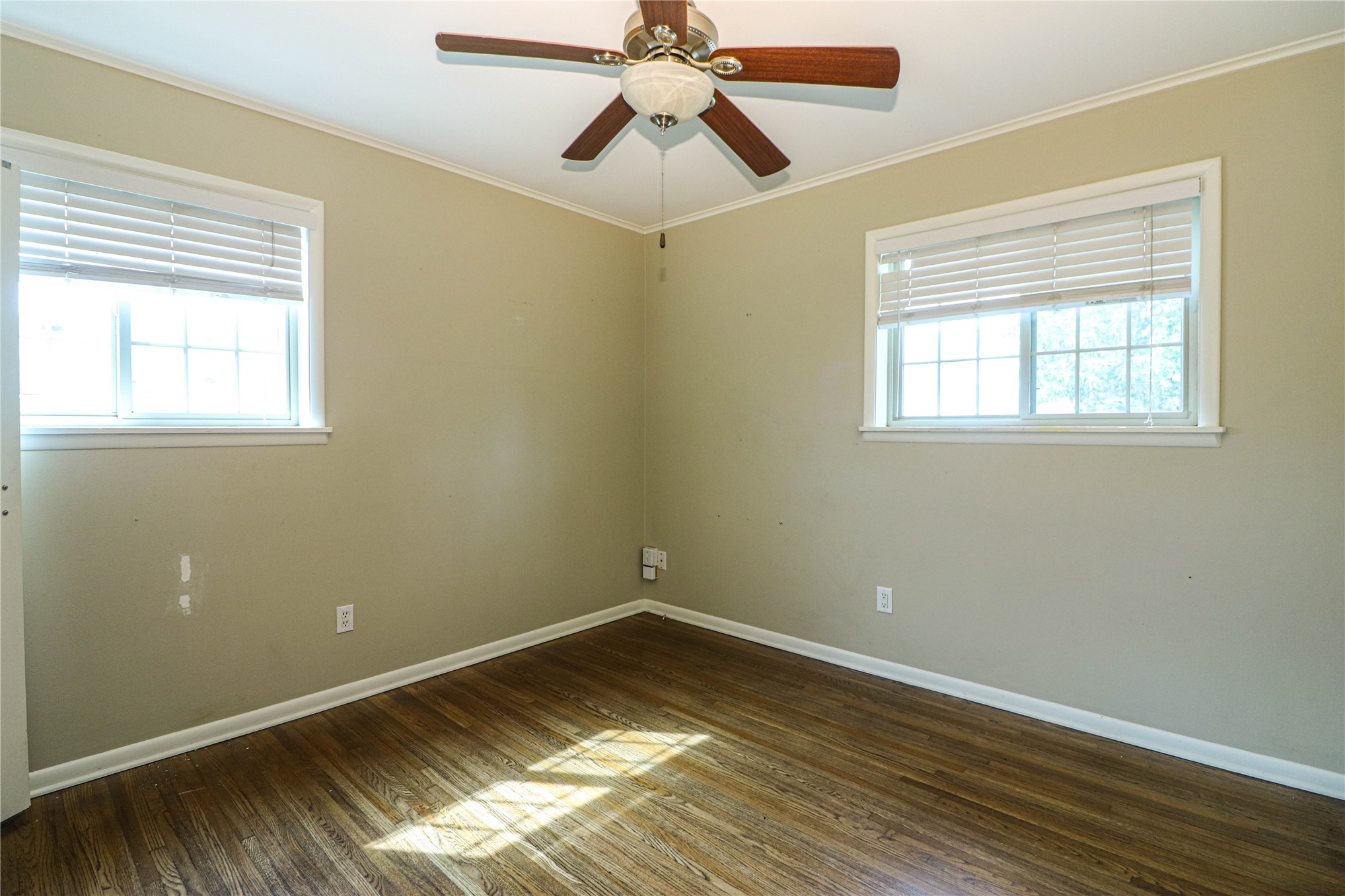 2914 S 74th East Avenue Property Photo 23
