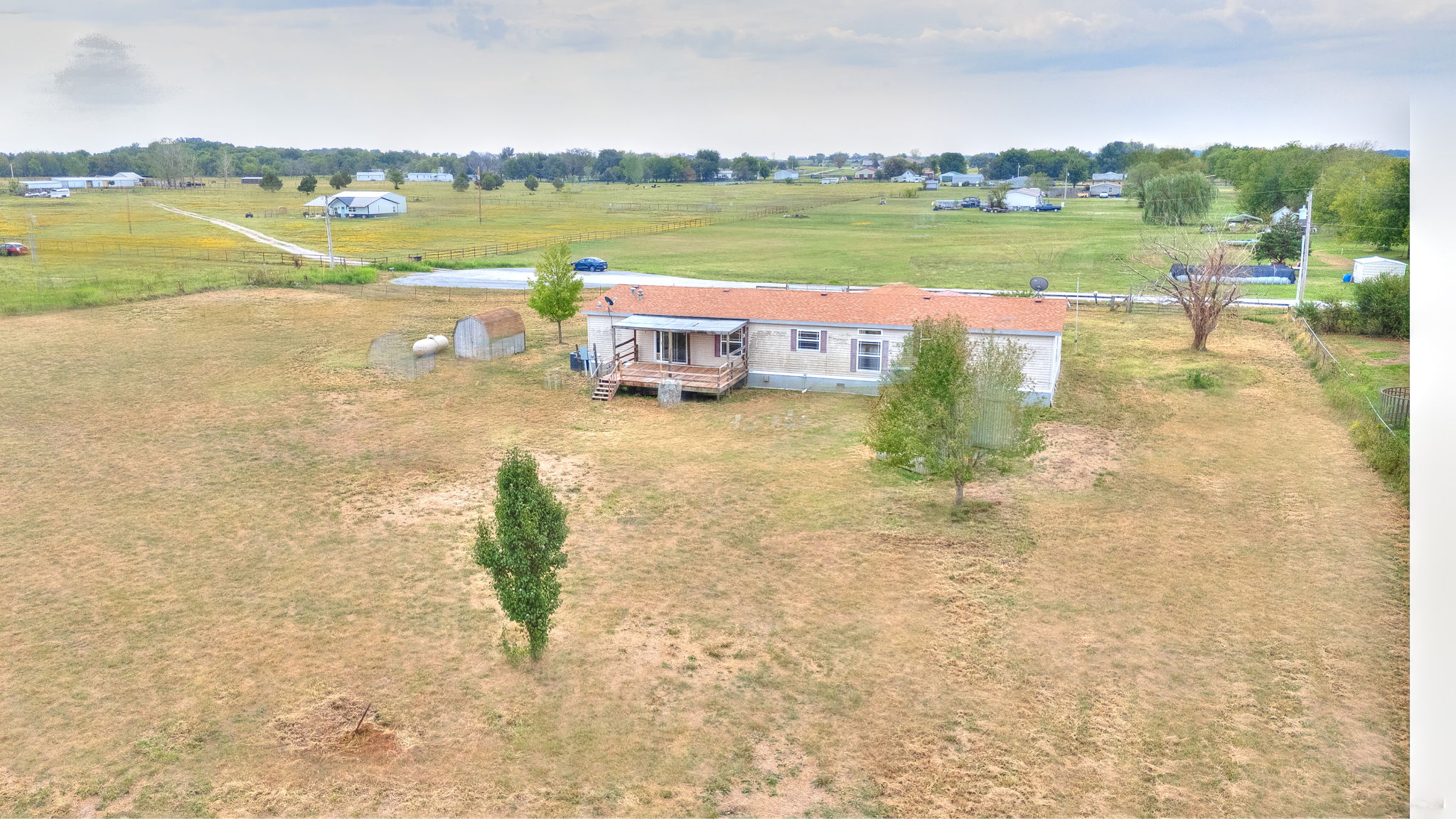 18467 E 615 Road Property Photo 25