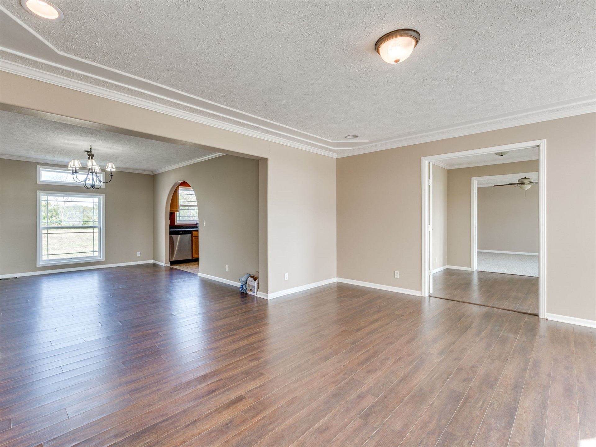 18467 E 615 Road Property Photo 32