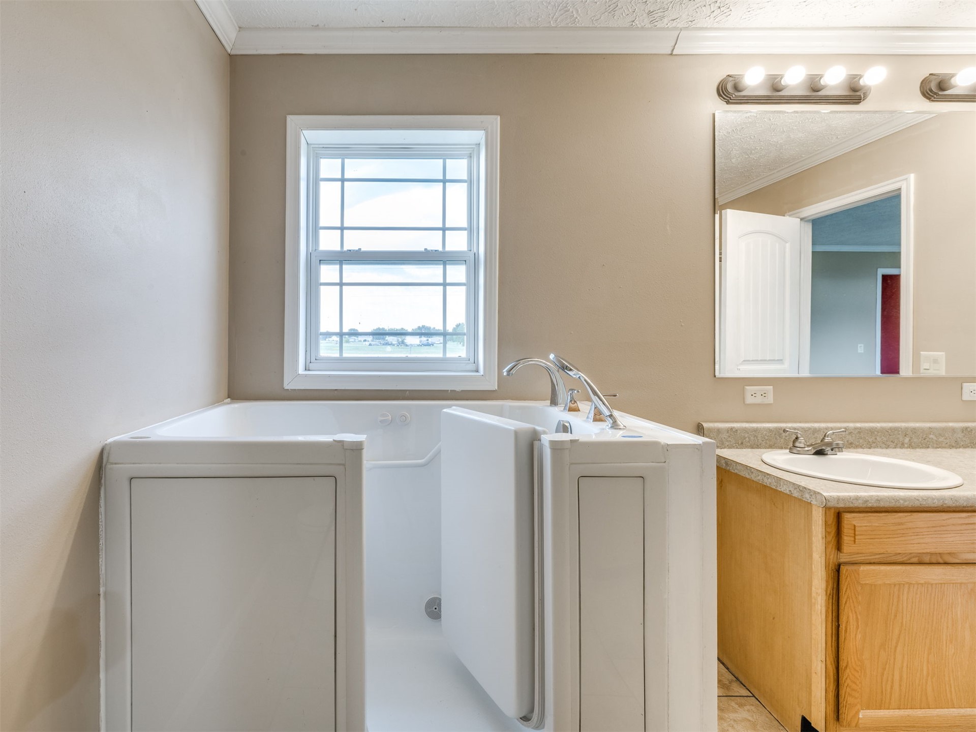 18467 E 615 Road Property Photo 60