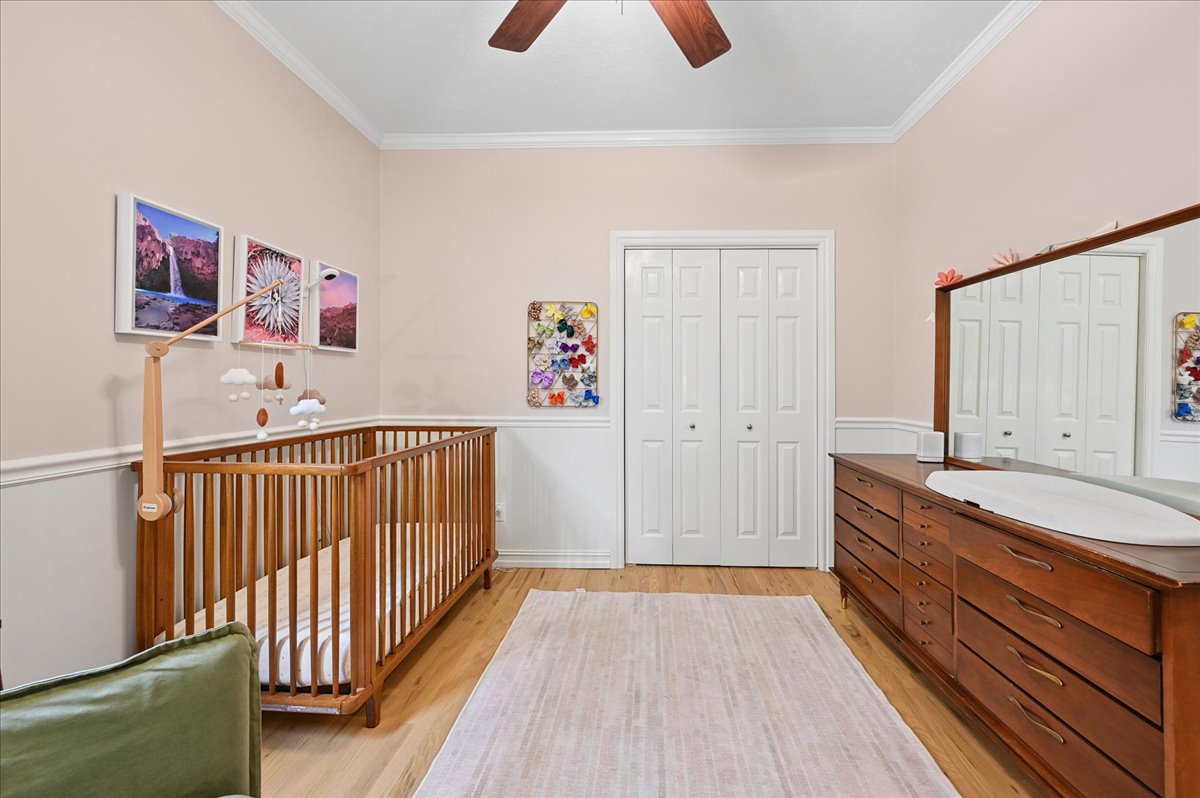 1409 E 35th Place Property Photo 37