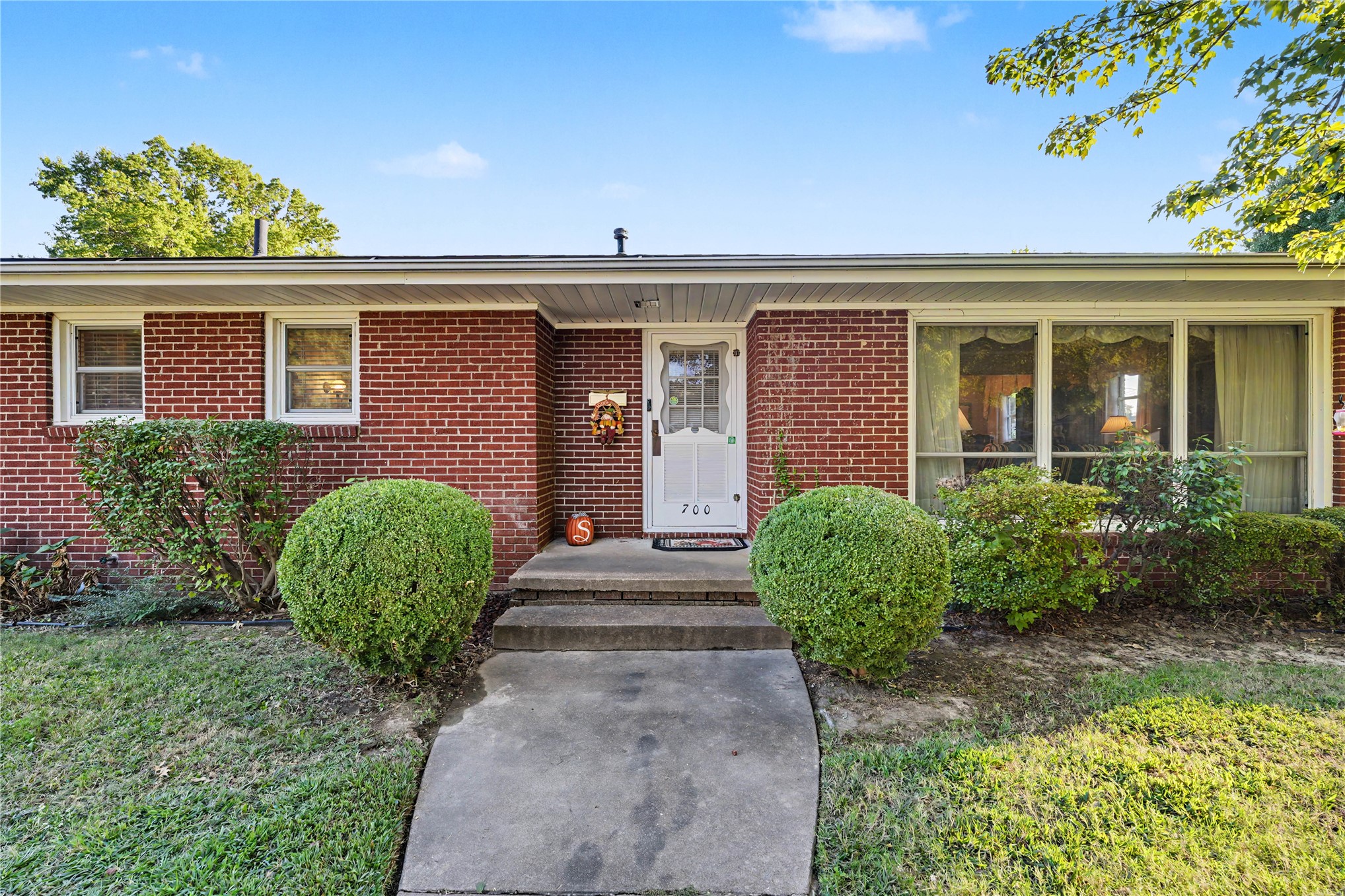 700 SE 10th Street