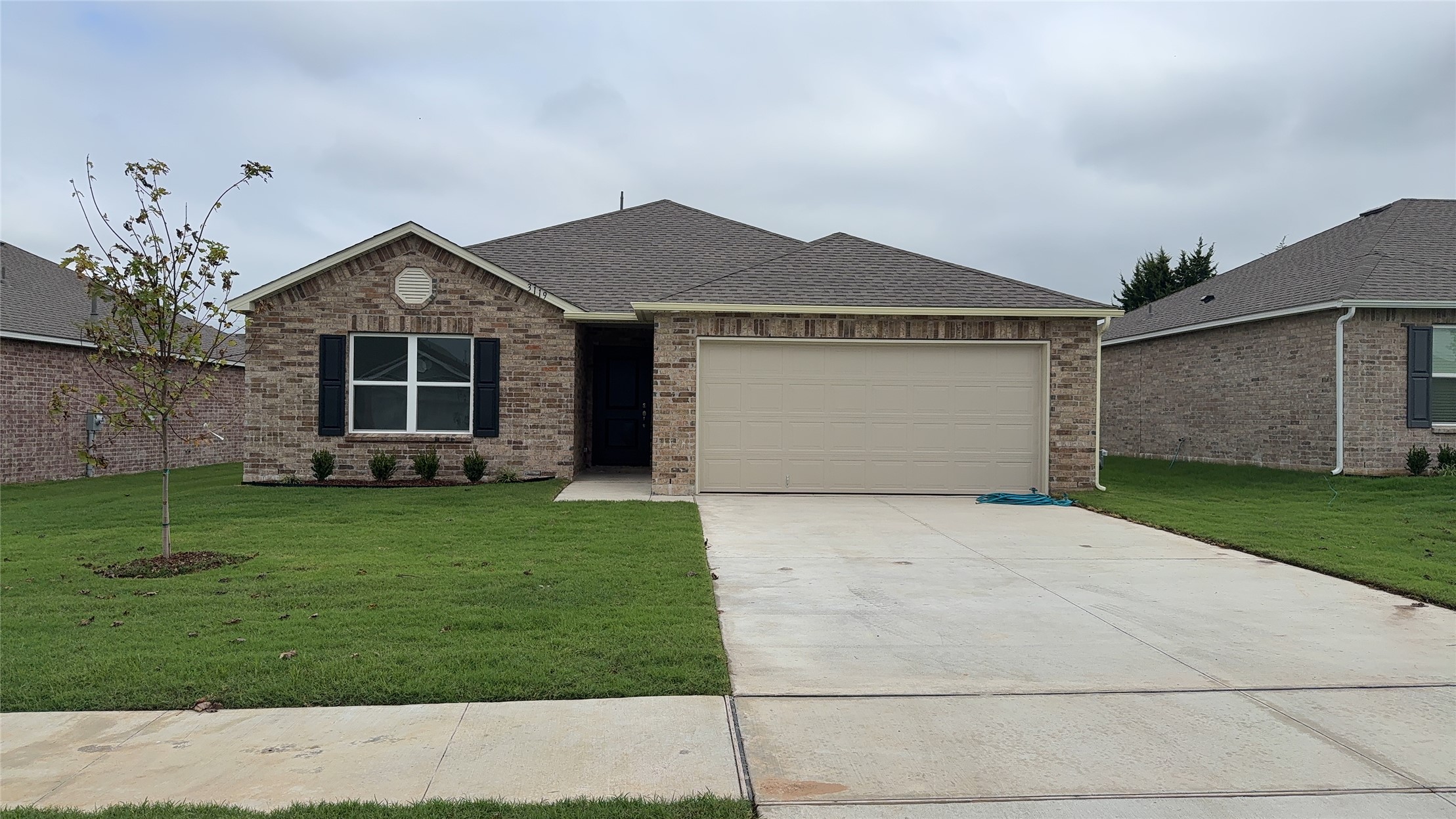 3119 S 15th Place Property Photo 1