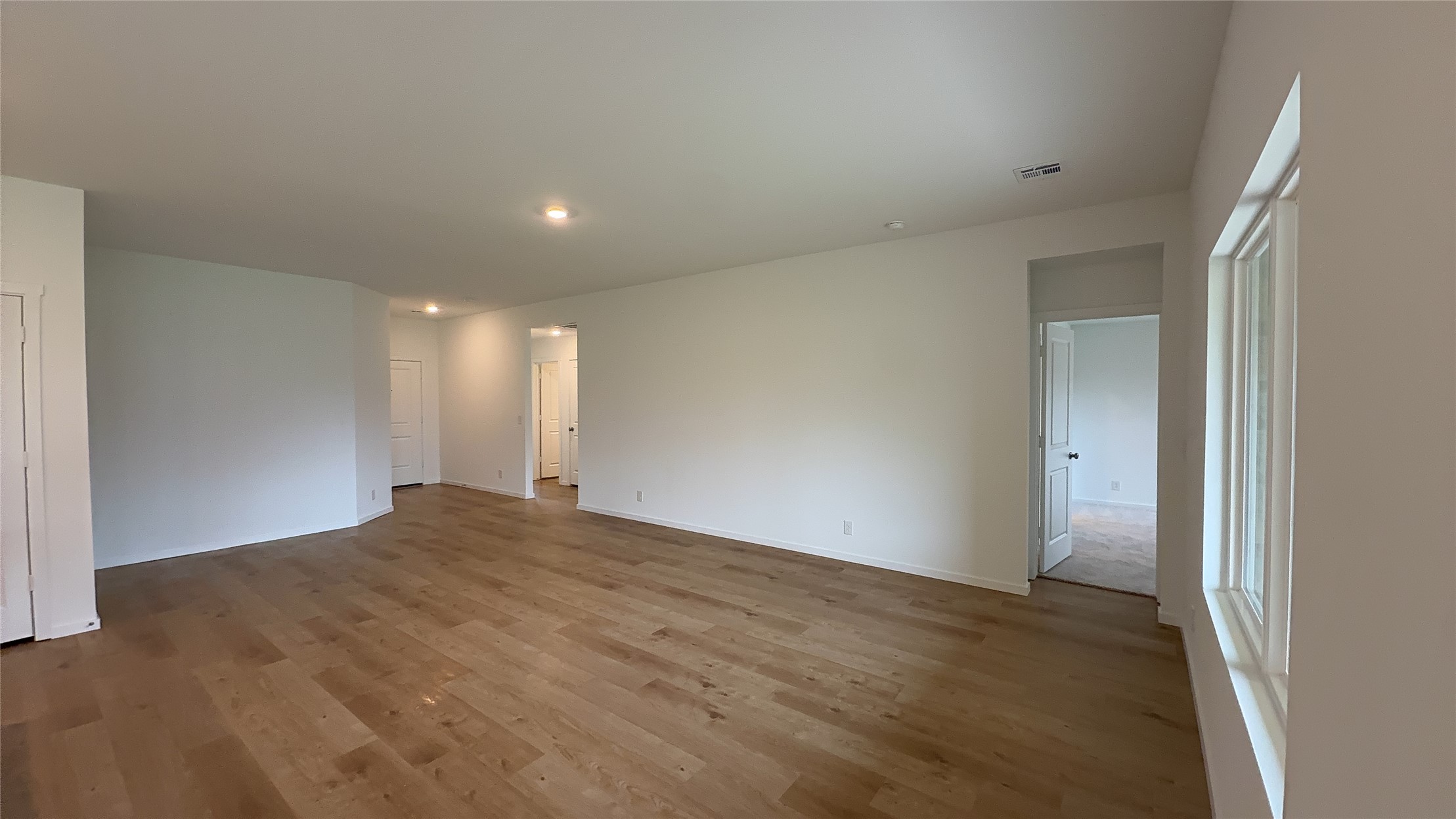 3119 S 15th Place Property Photo 3